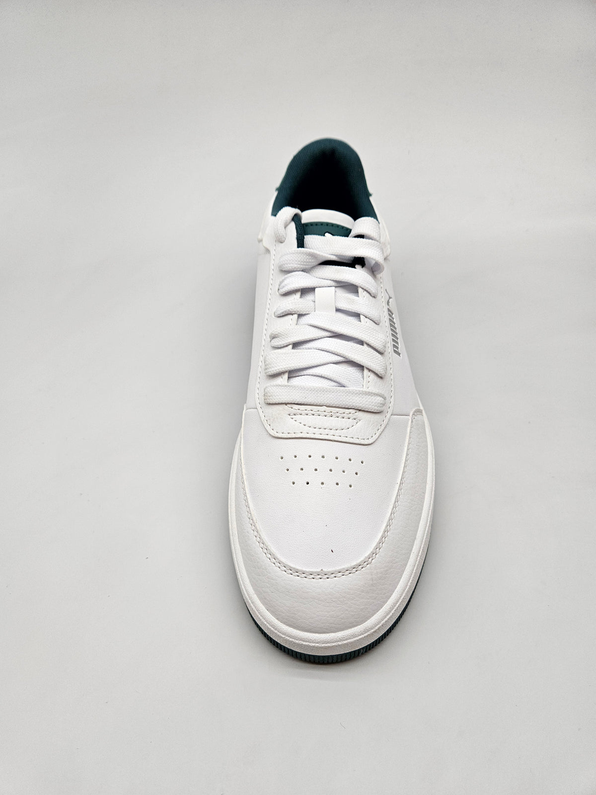 PUMA NOVI ORIGINAL PATIKI BR 42.5