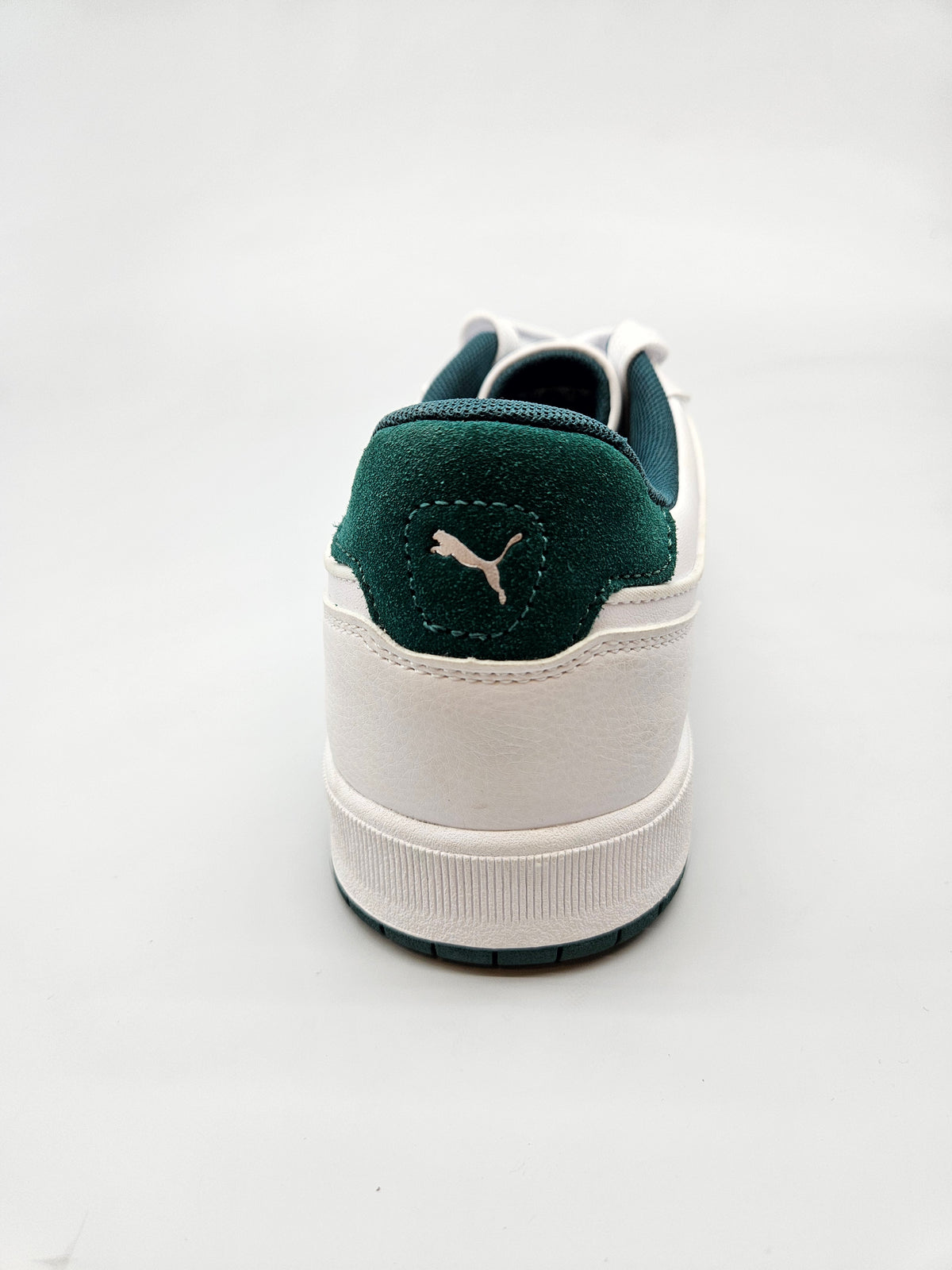 PUMA NOVI ORIGINAL PATIKI BR 42.5