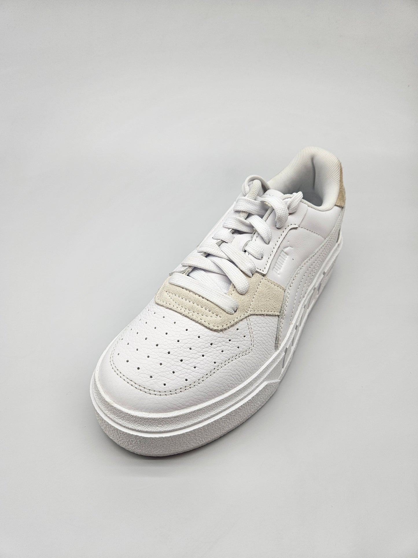 PUMA NOVI ORIGINAL PATIKI BR 39
