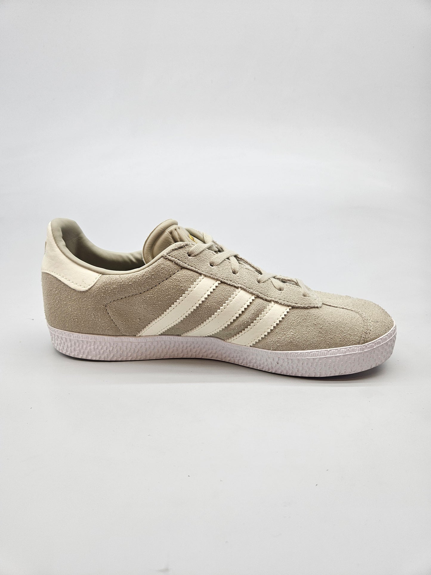 ADIDAS NOVI ORIGINAL PATIKI BR 36