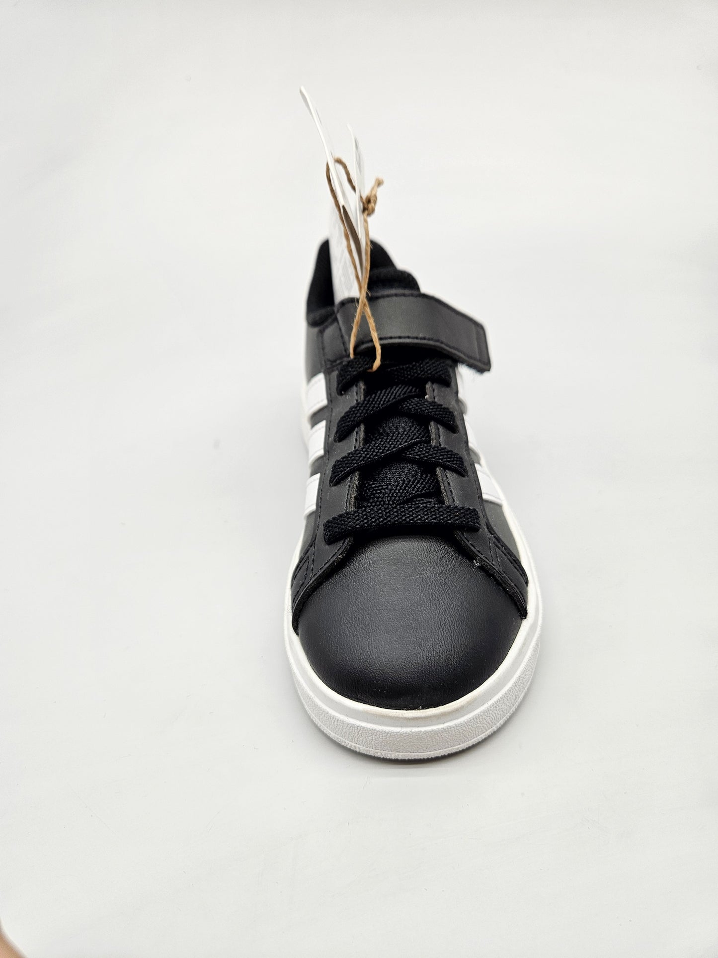 ADIDAS NOVI ORIGINAL PATIKI BR 28