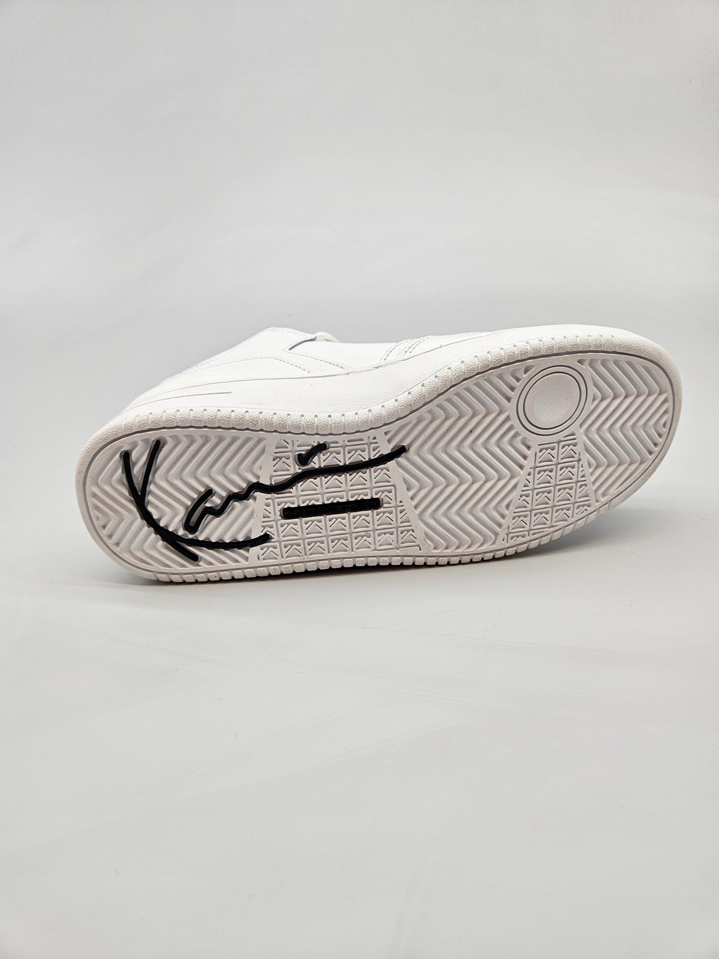 KARL KANI ORIGINAL NOVI PATIKI BR 36