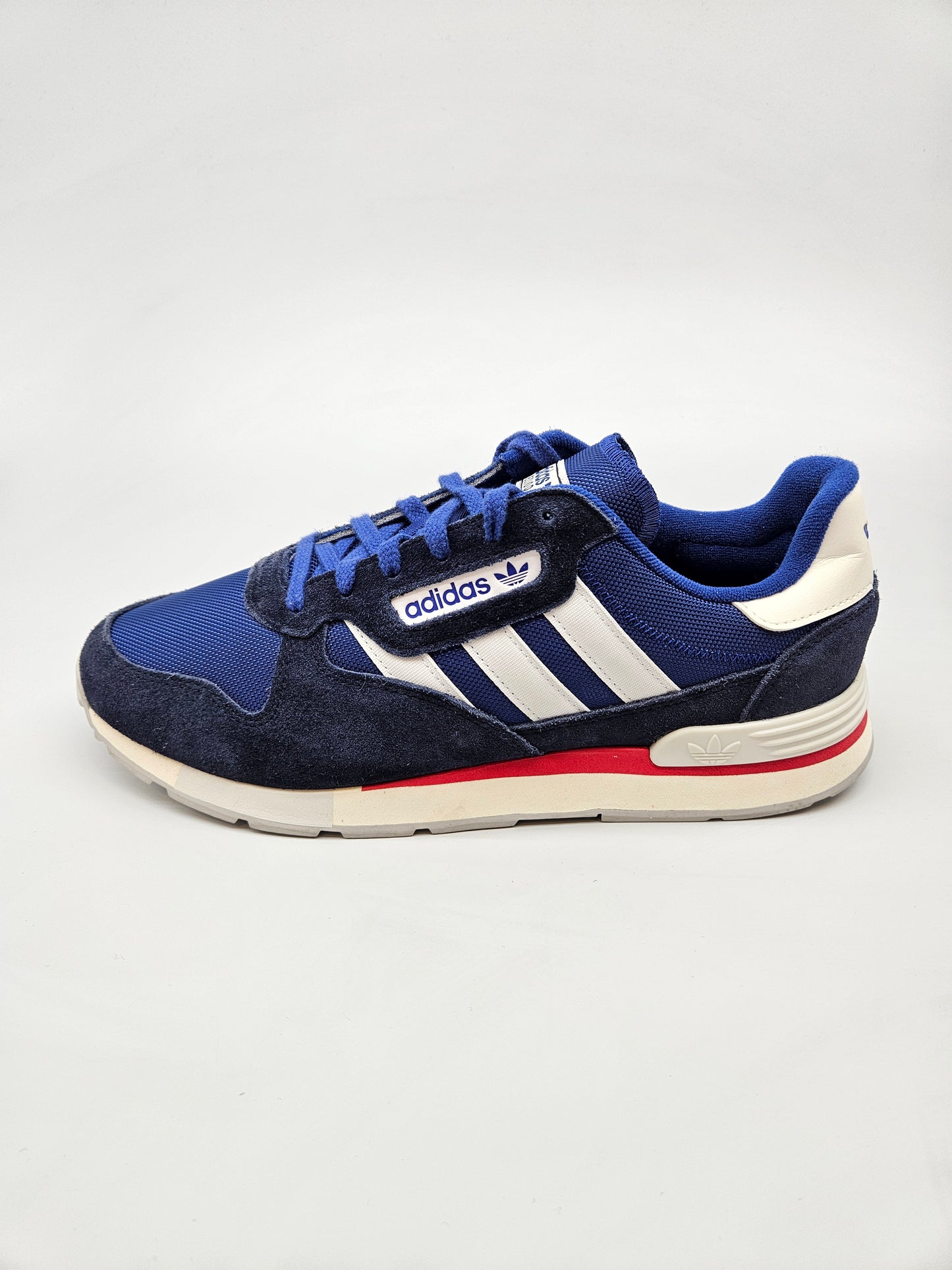 ADIDAS NOVI ORIGINAL PATIKI BR 44.5