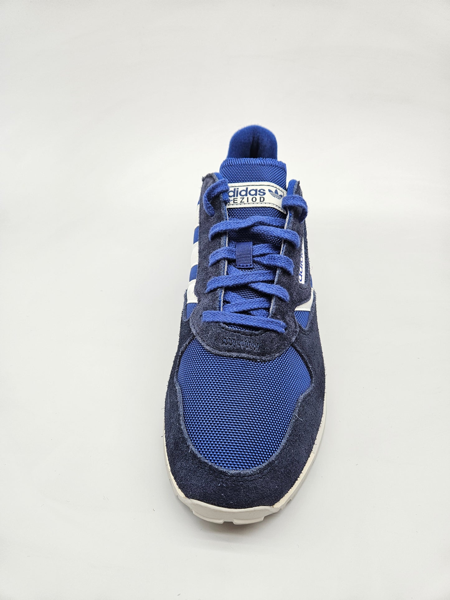 ADIDAS NOVI ORIGINAL PATIKI BR 44.5