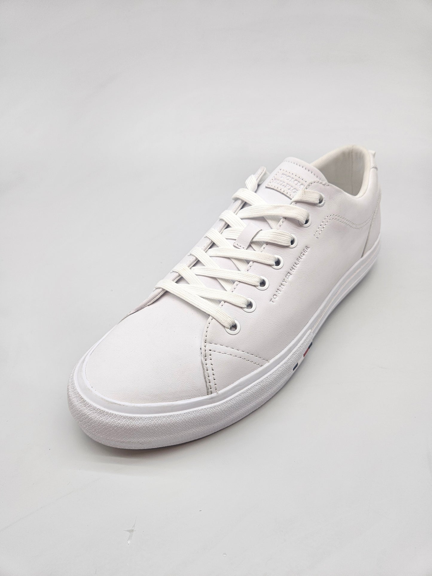 TOMMY HILFIGER ORIGINAL PATIKI BR 47