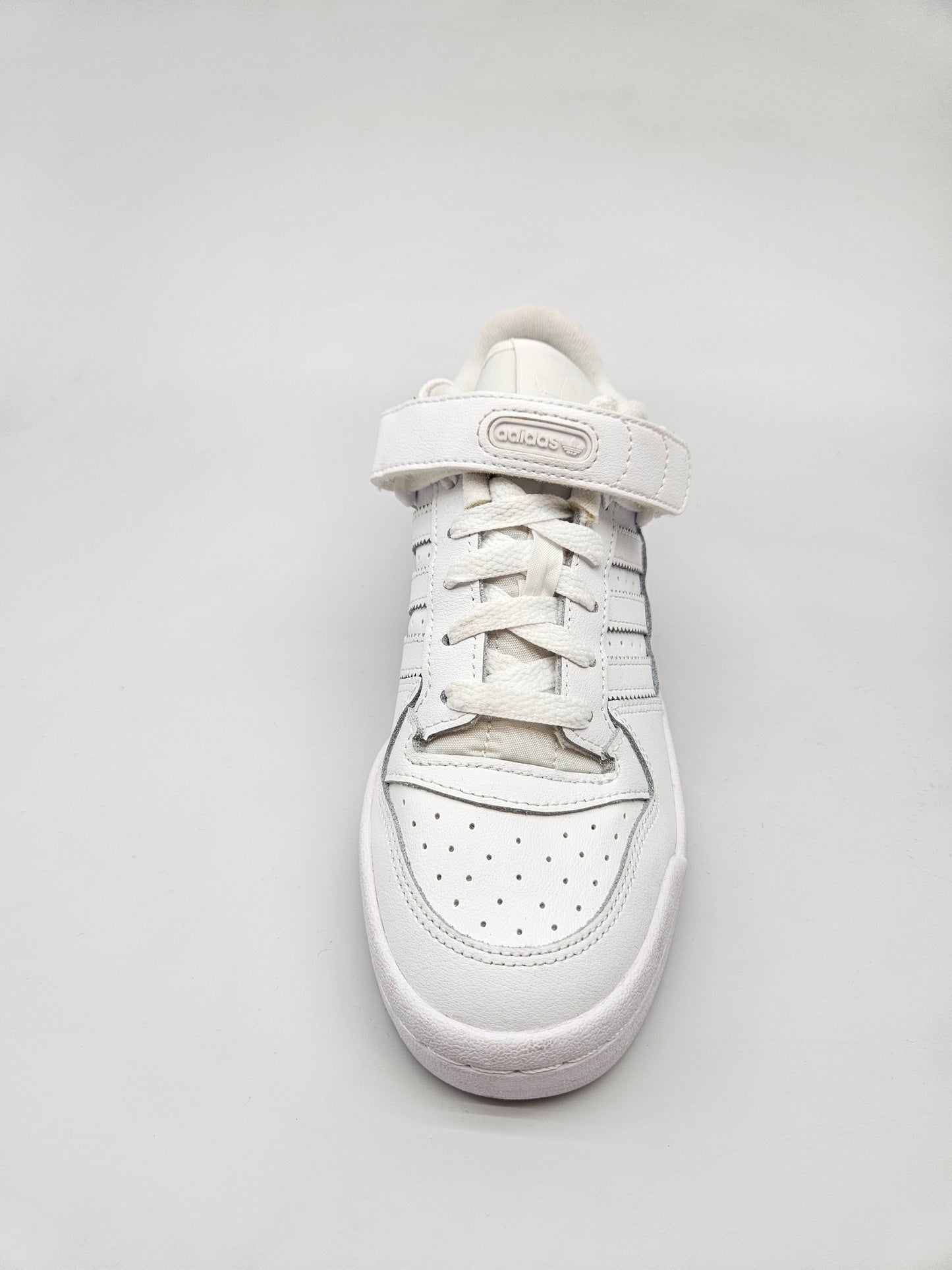 ADIDAS NOVI ORIGINAL PATIKI BR 36.5