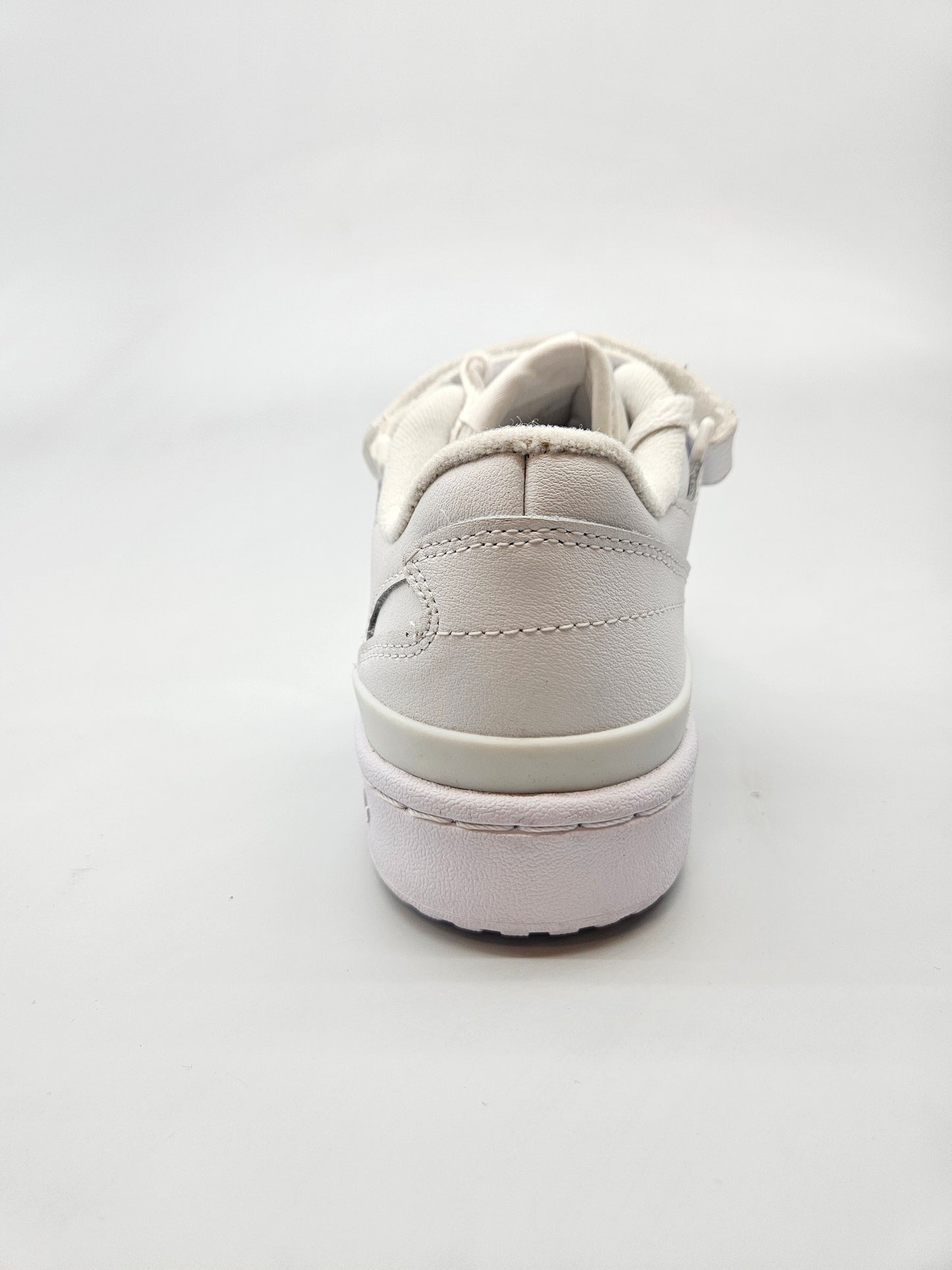 ADIDAS NOVI ORIGINAL PATIKI BR 36.5