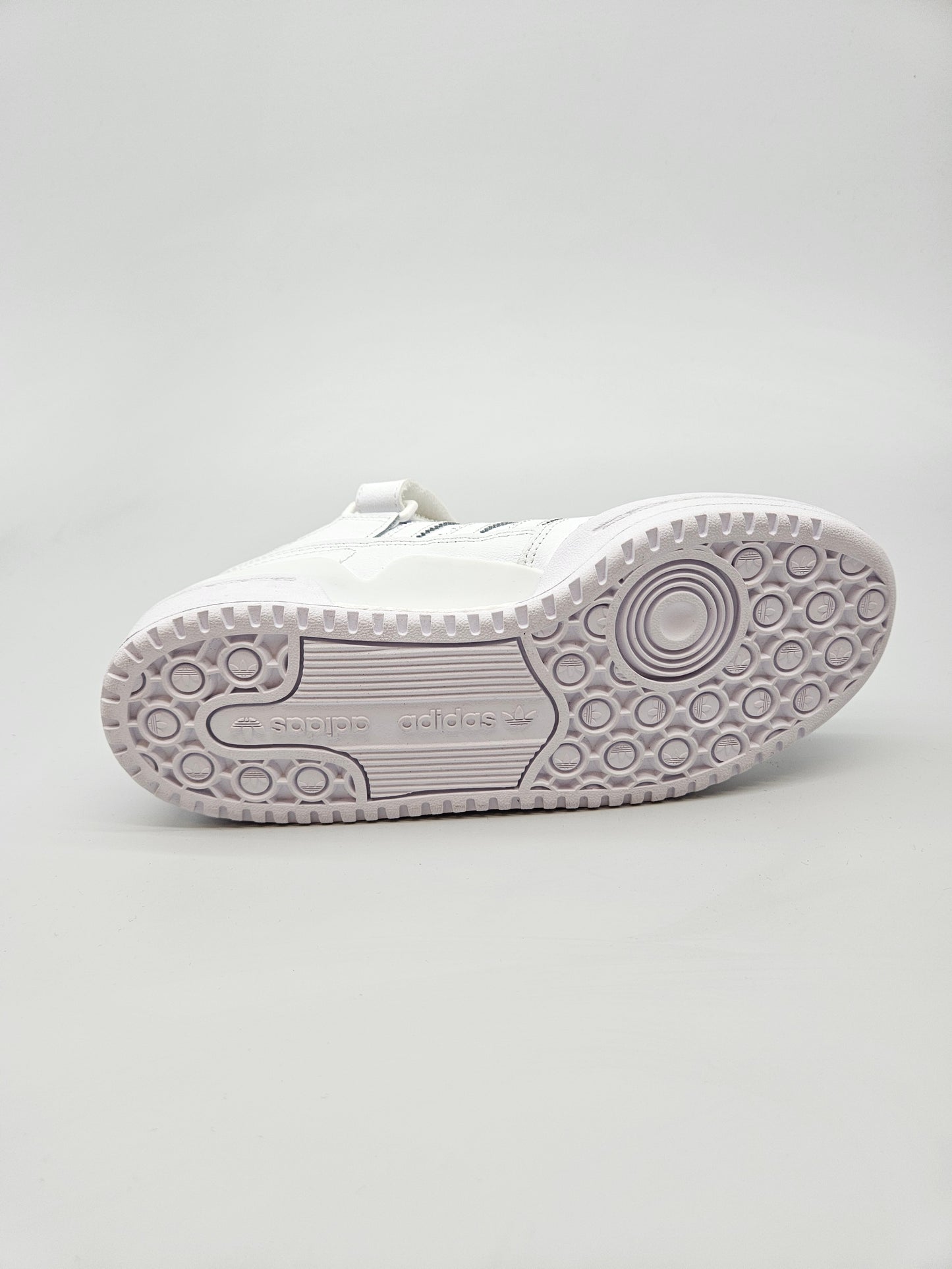 ADIDAS NOVI ORIGINAL PATIKI BR 36.5