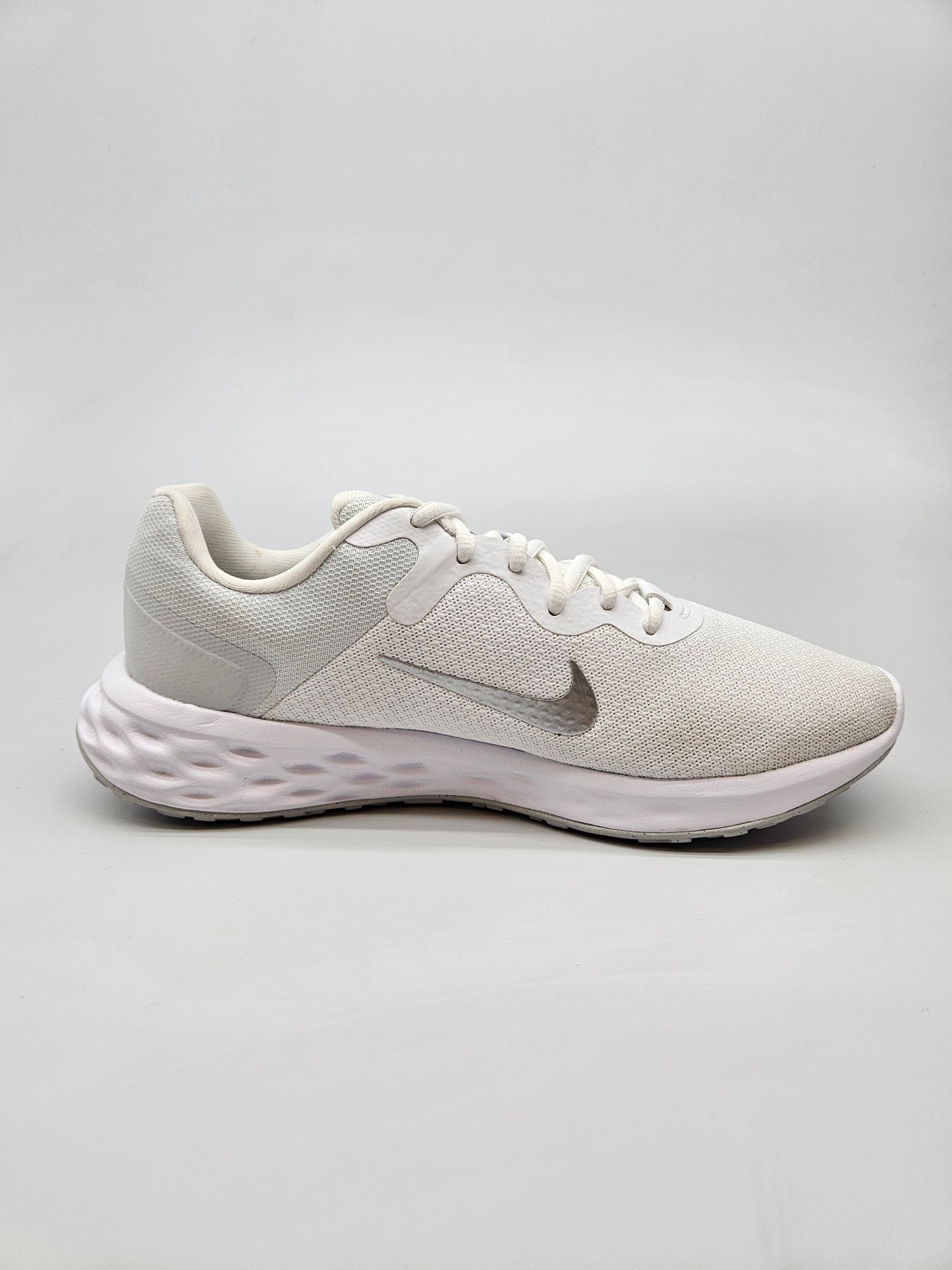 NIKE NOVI ORIGINAL PATIKI BR 40.5