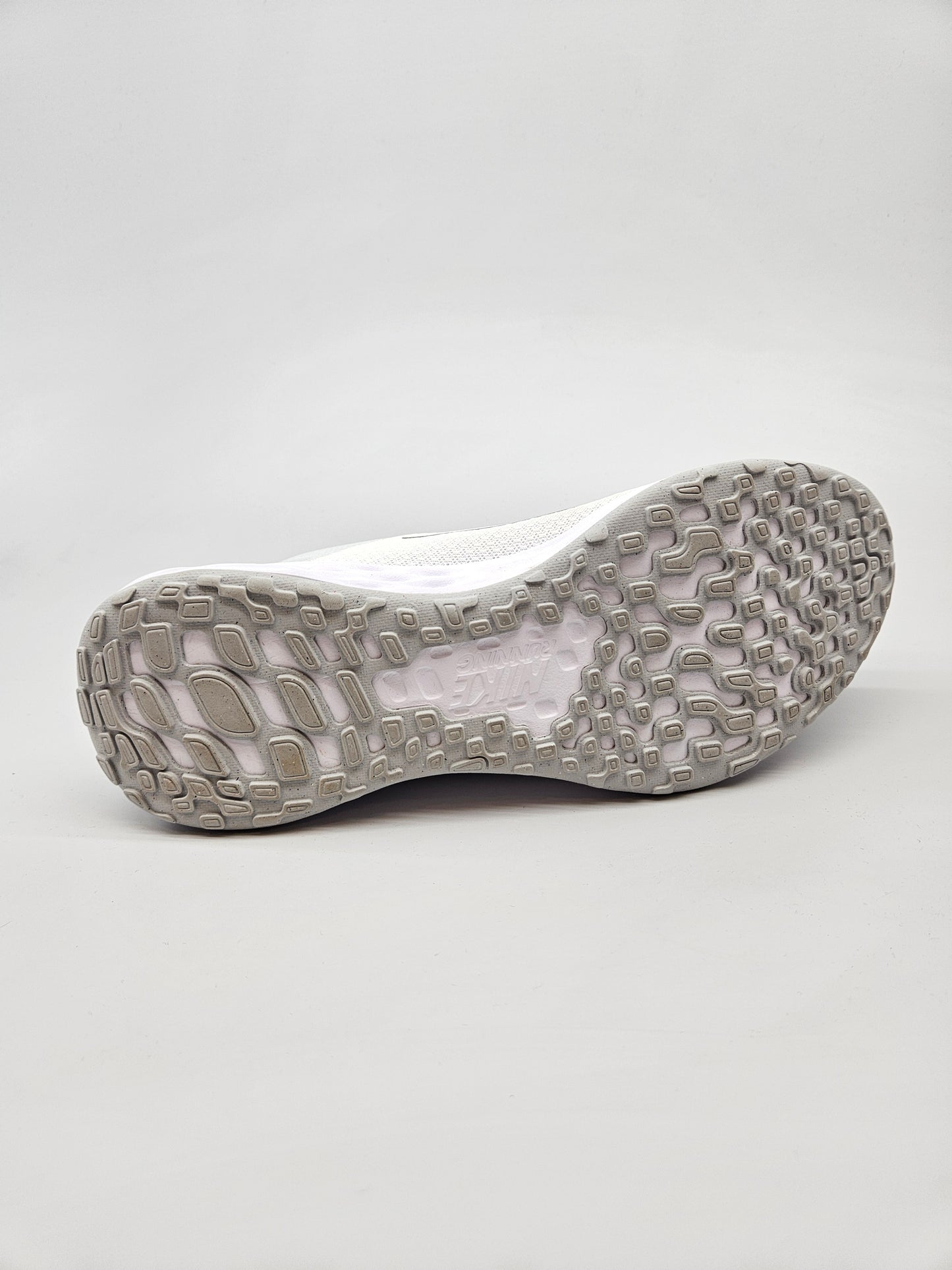 NIKE NOVI ORIGINAL PATIKI BR 40.5