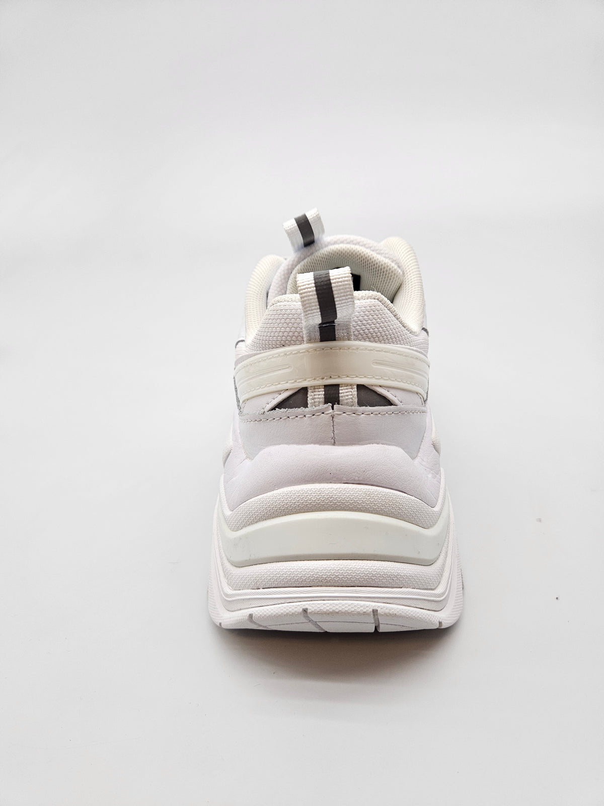 FILA NOVI ORIGINAL PATIKI BR 37.5