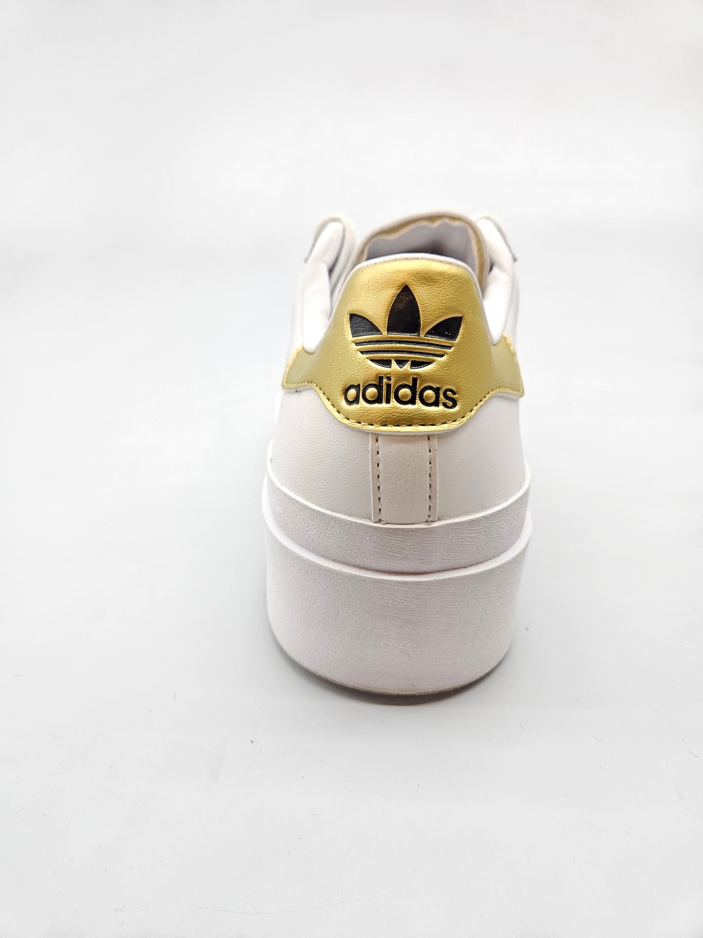 ADIDAS NOVI ORIGINAL PATIKI BR 39