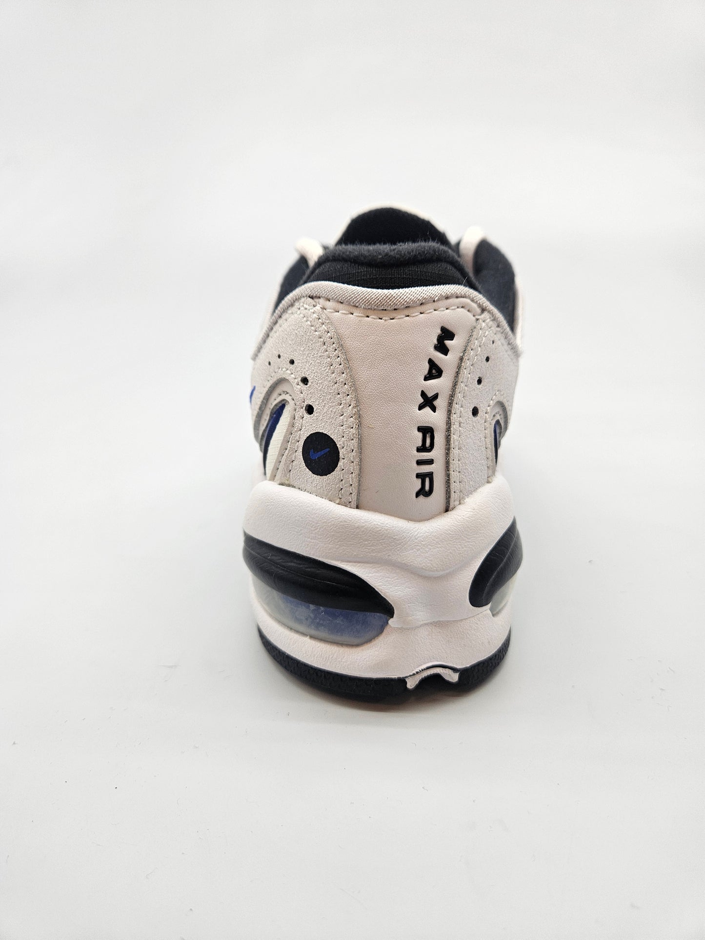 NIKE NOVI ORIGINAL PATIKI BR 37.5