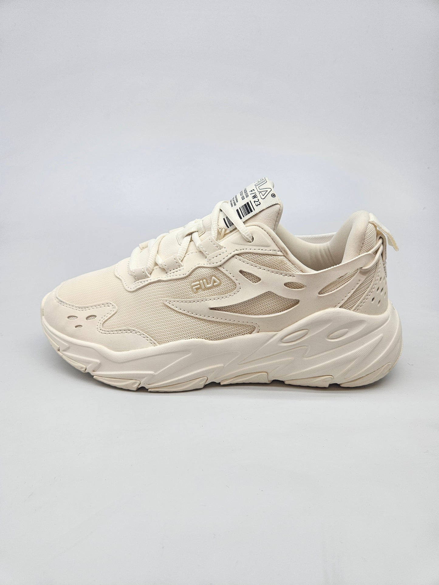 FILA NOVI ORIGINAL PATIKI BR 38.5