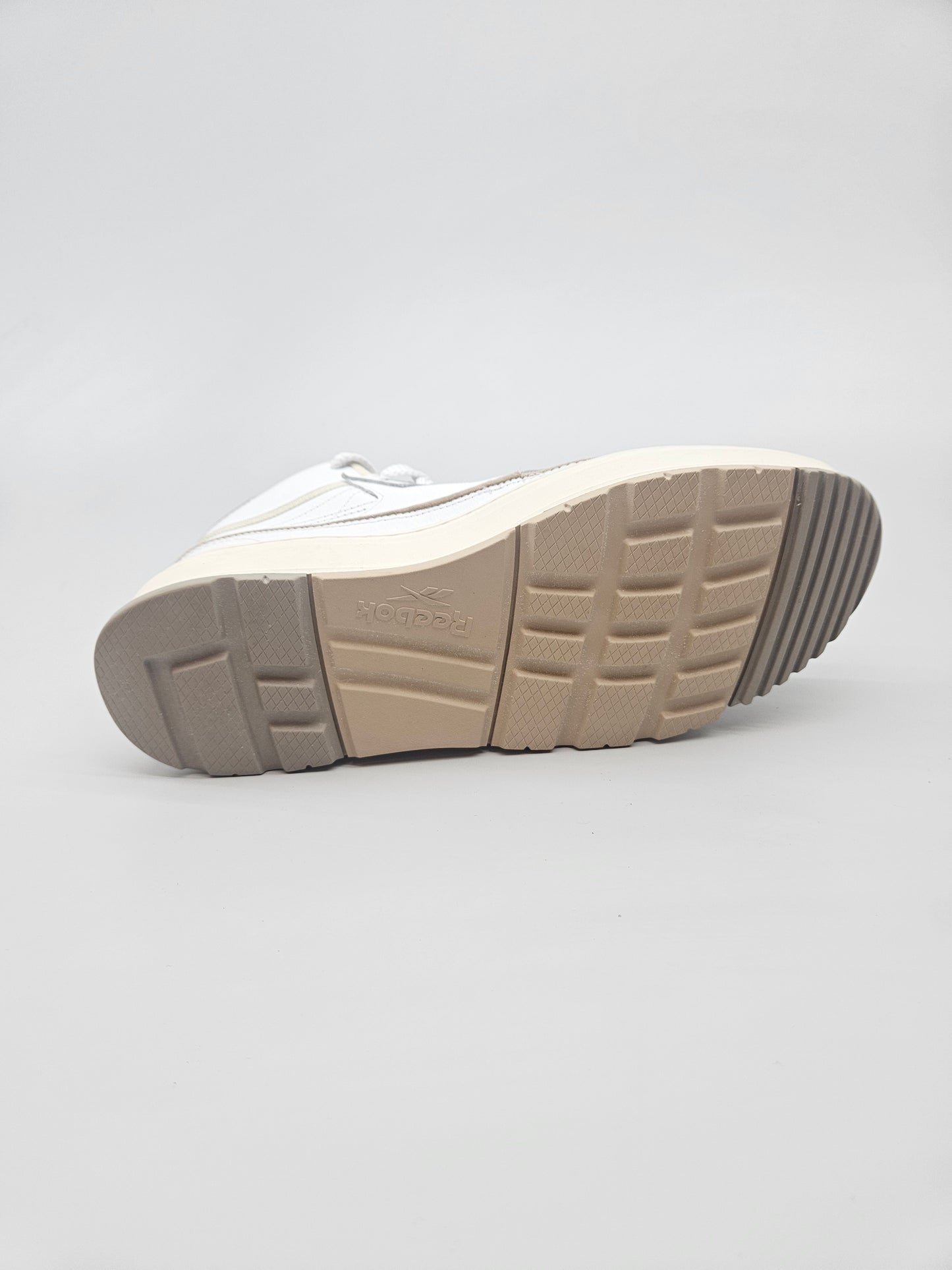 REEBOK NOVI ORIGINAL PATIKI BR 38