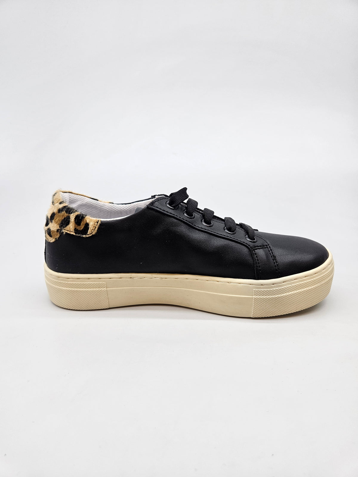 LIU JO ORIGINAL NOVI PATIKI BR 35