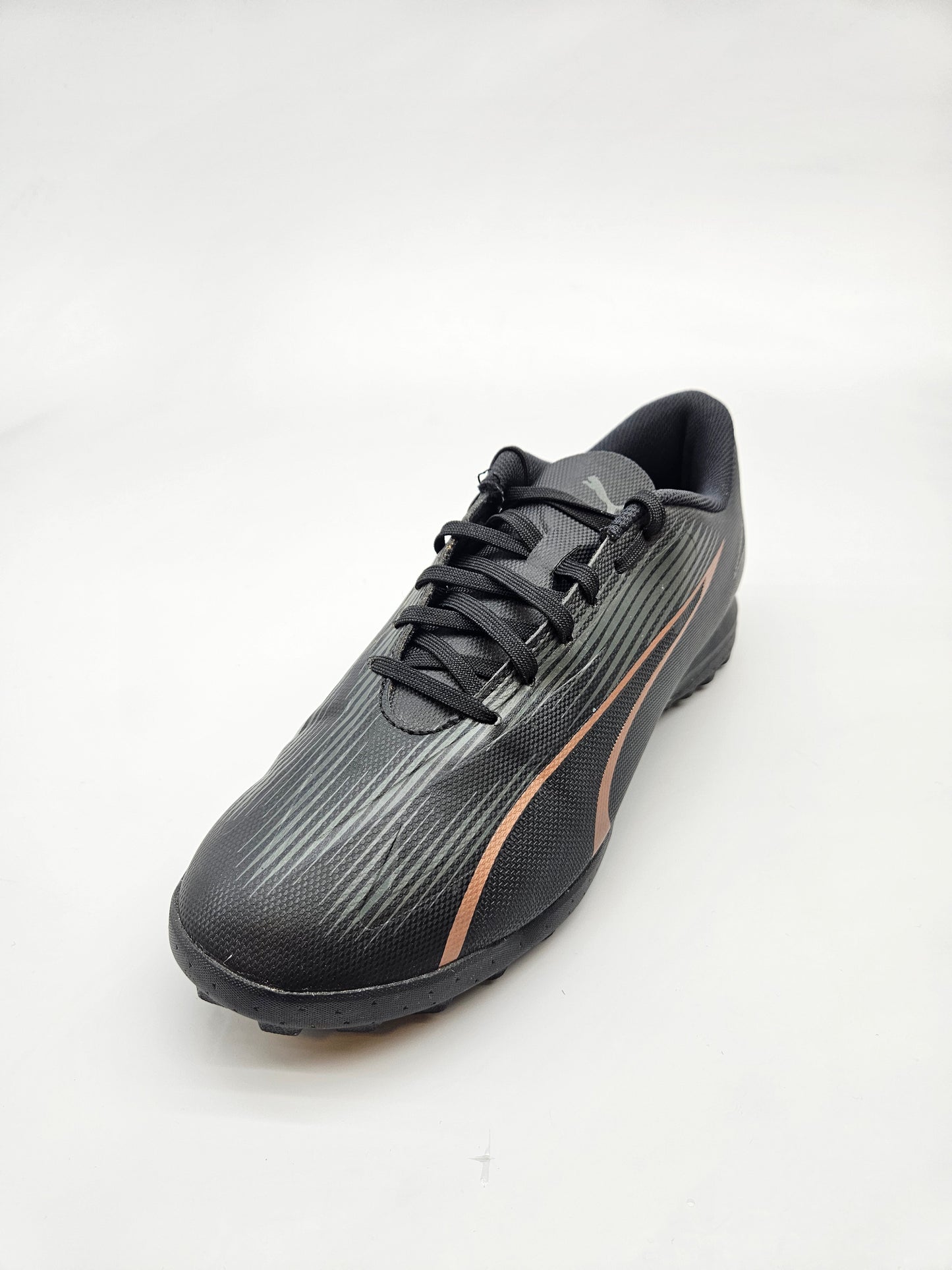 PUMA ORIGINAL PATIKI ZA FUDBAL BR 42.5