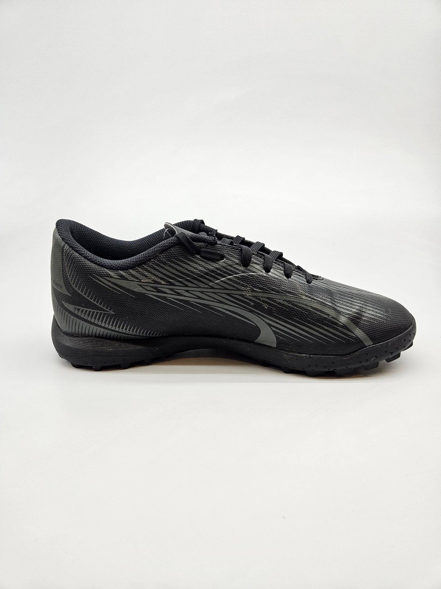 PUMA ORIGINAL PATIKI ZA FUDBAL BR 42.5