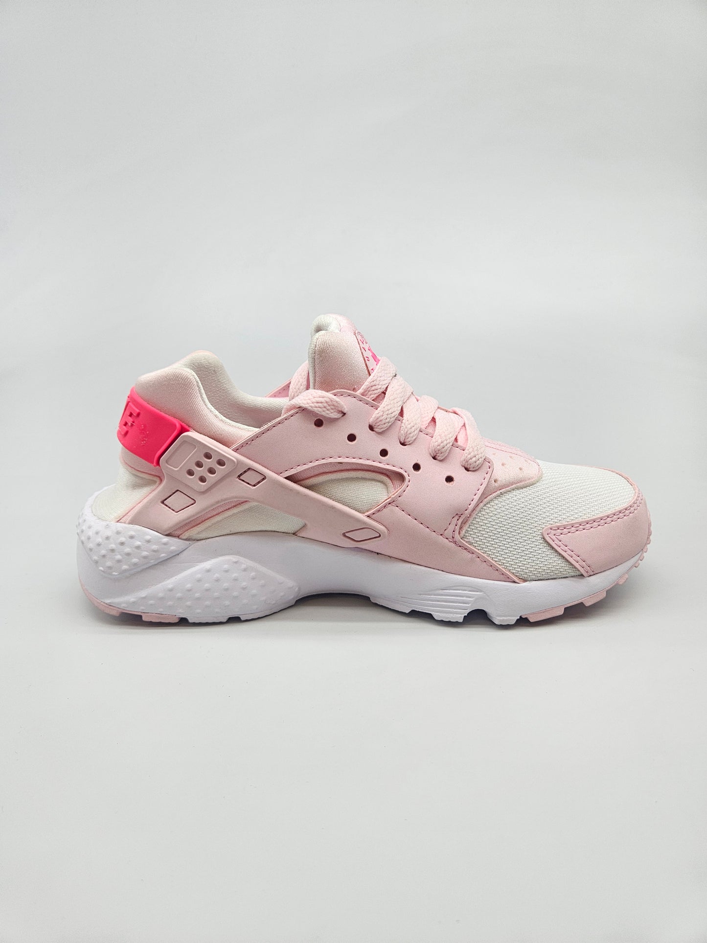NIKE NOVI ORIGINAL PATIKI BR 37.5