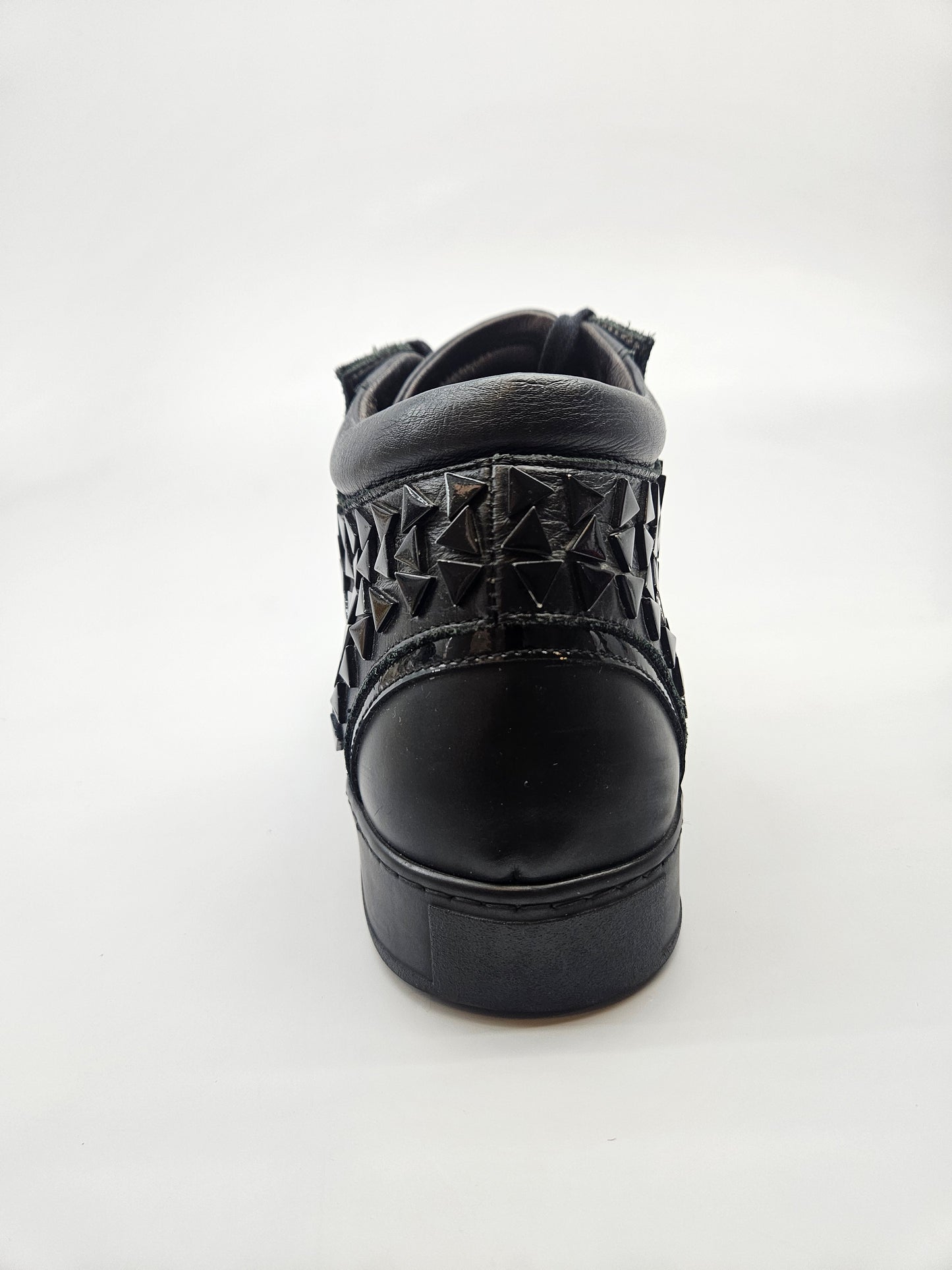 ORIGINAL KOZNI PATIKI BR 40