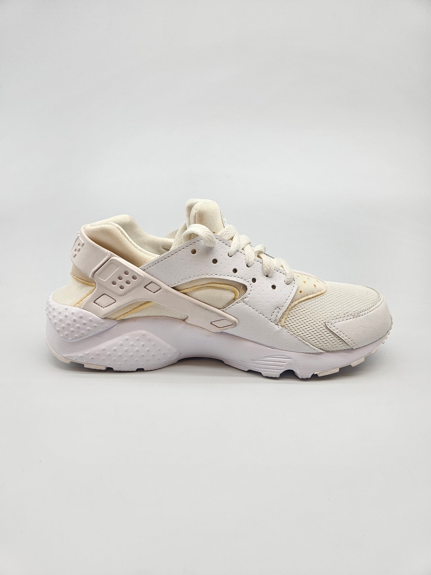 NIKE NOVI ORIGINAL PATIKI BR 38