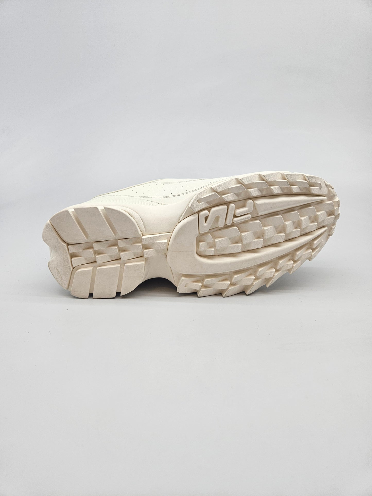 FILA NOVI ORIGINAL PATIKI BR 42