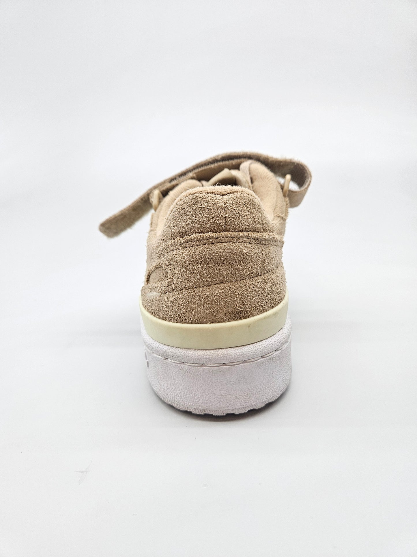 ADIDAS NOVI ORIGINAL PATIKI BR 40