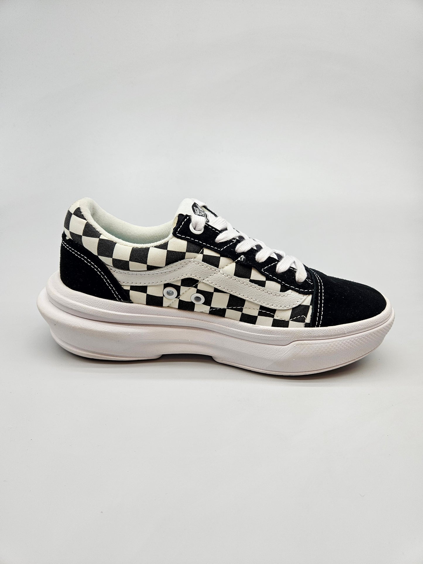 VANS NOVI ORIGINAL PATIKI BR 38.5