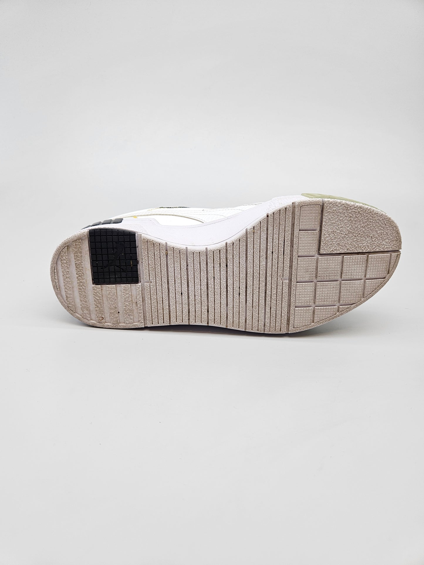 PUMA ORIGINAL PATIKI BR 38.5