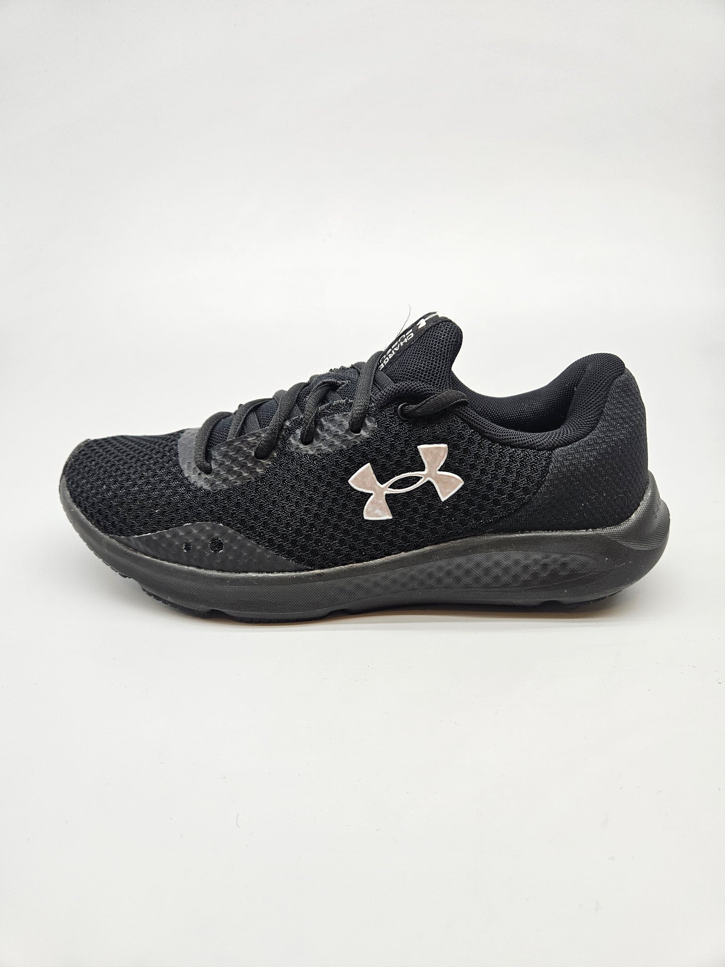 UNDER ARMOUR ORIGINAL PATIKI BR 38.5