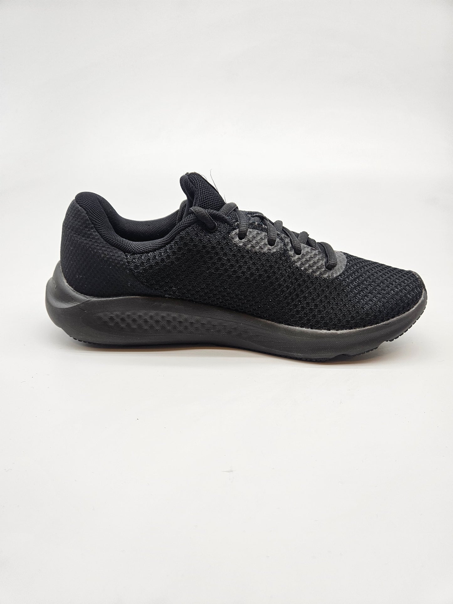 UNDER ARMOUR ORIGINAL PATIKI BR 38.5