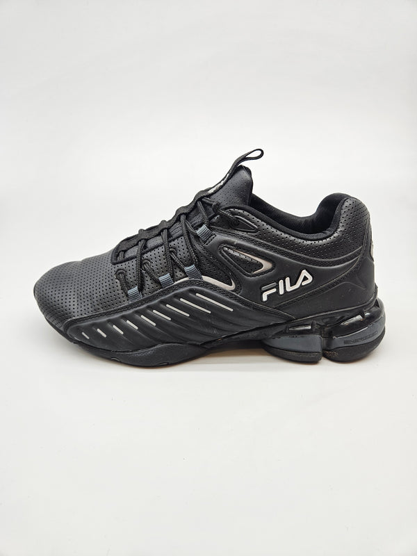 FILA NOVI ORIGINAL PATIKI BR 40