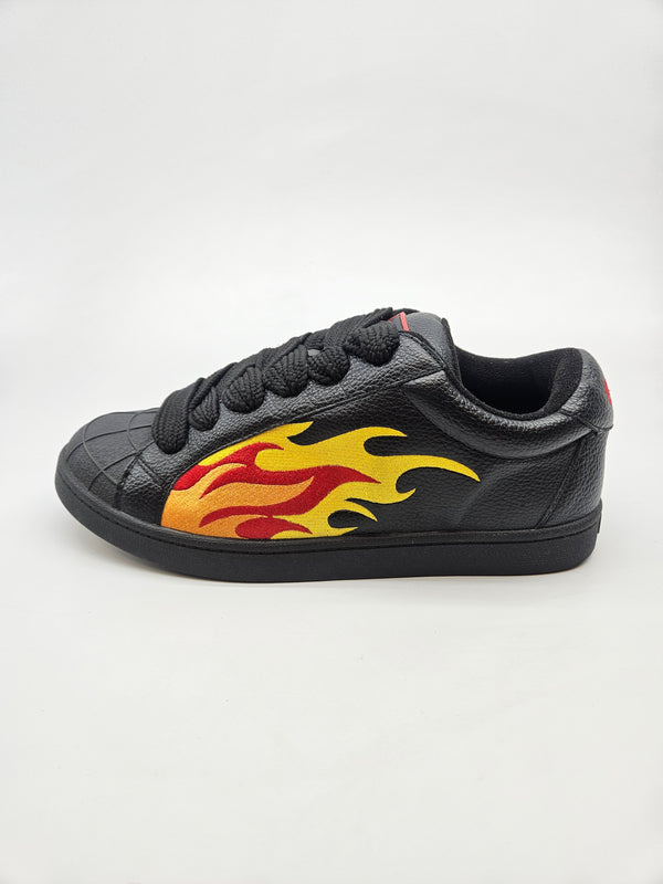 BUFFALO ORIGINAL NOVI PATIKI BR 44
