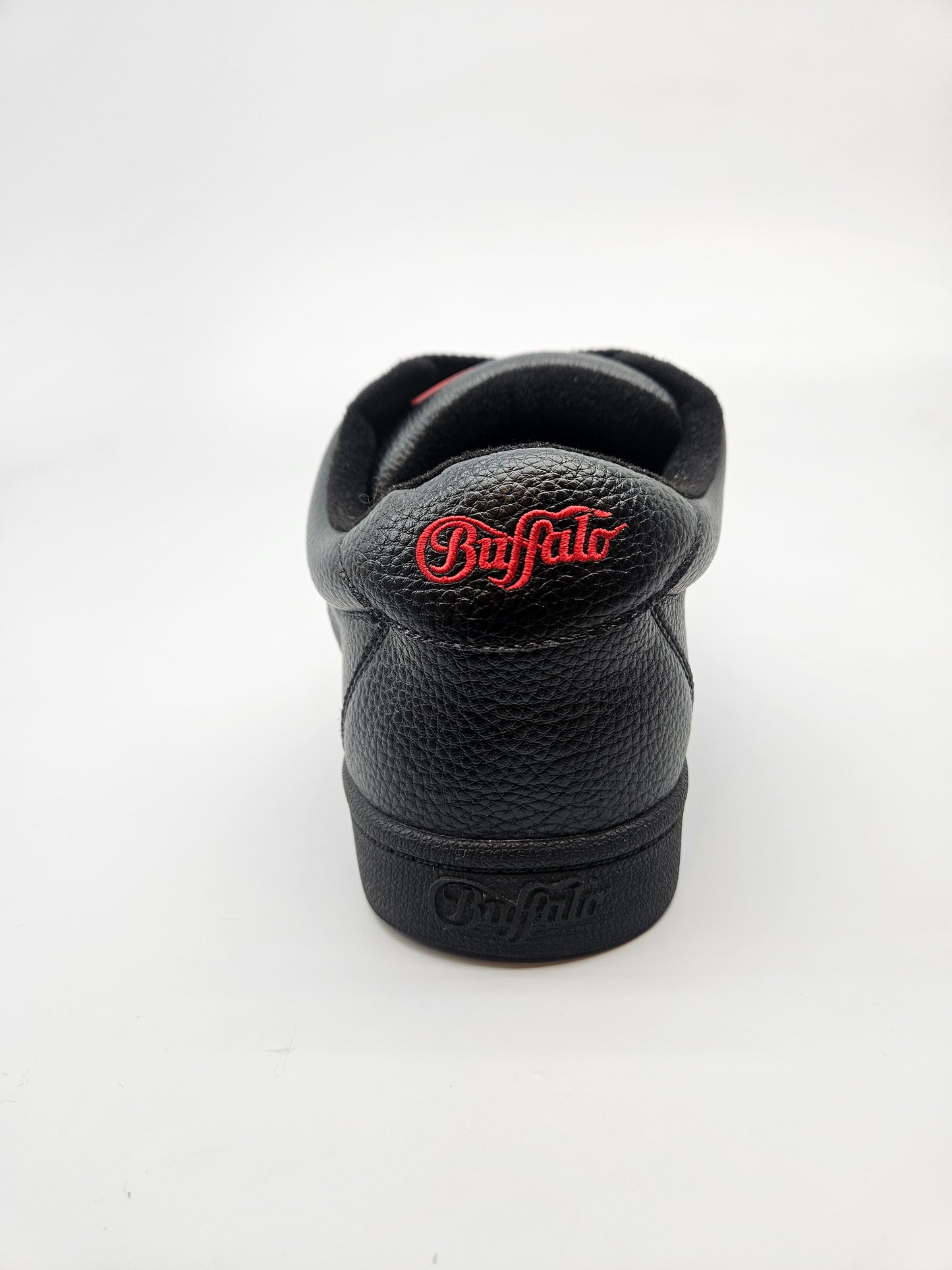 BUFFALO ORIGINAL NOVI PATIKI BR 44