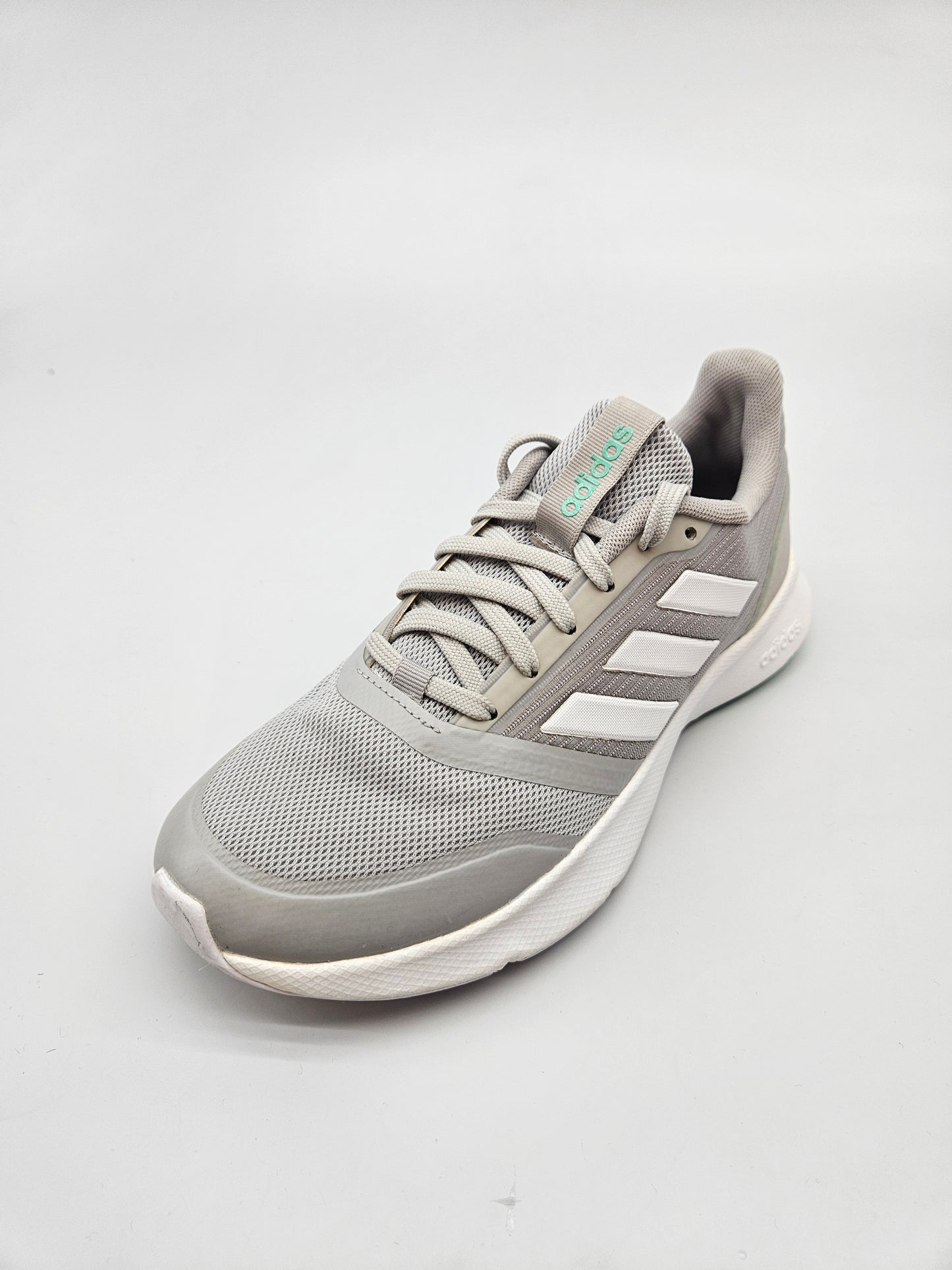 ADIDAS NOVI ORIGINAL PATIKI BR 36.5