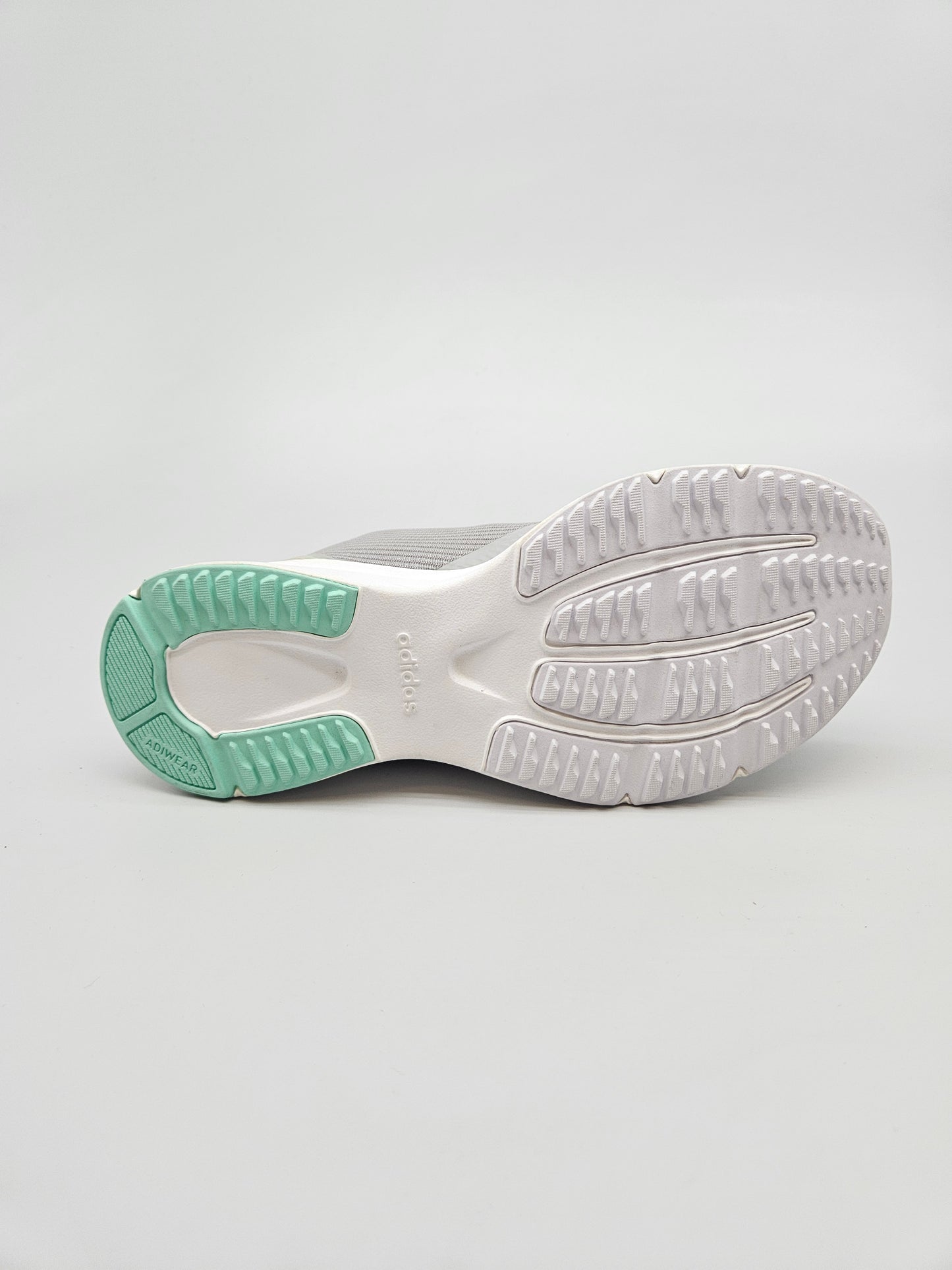 ADIDAS NOVI ORIGINAL PATIKI BR 36.5