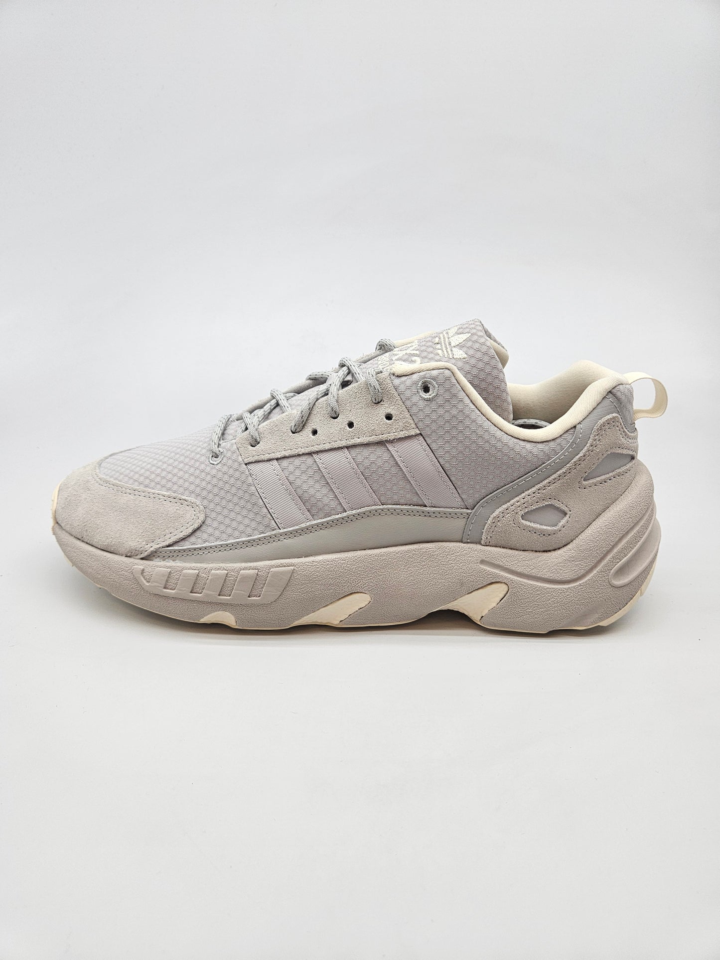 ADIDAS NOVI ORIGINAL PATIKI BR 46.5