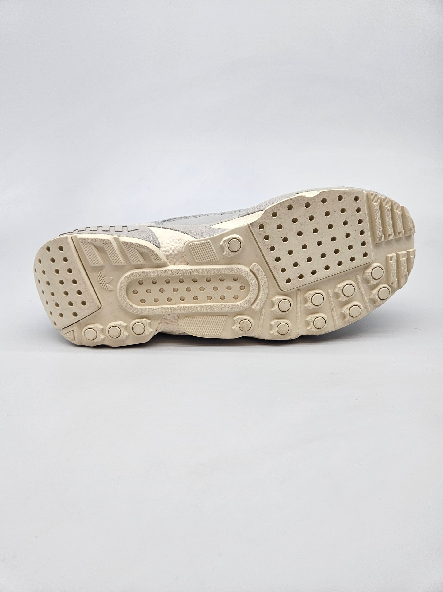 ADIDAS NOVI ORIGINAL PATIKI BR 46.5