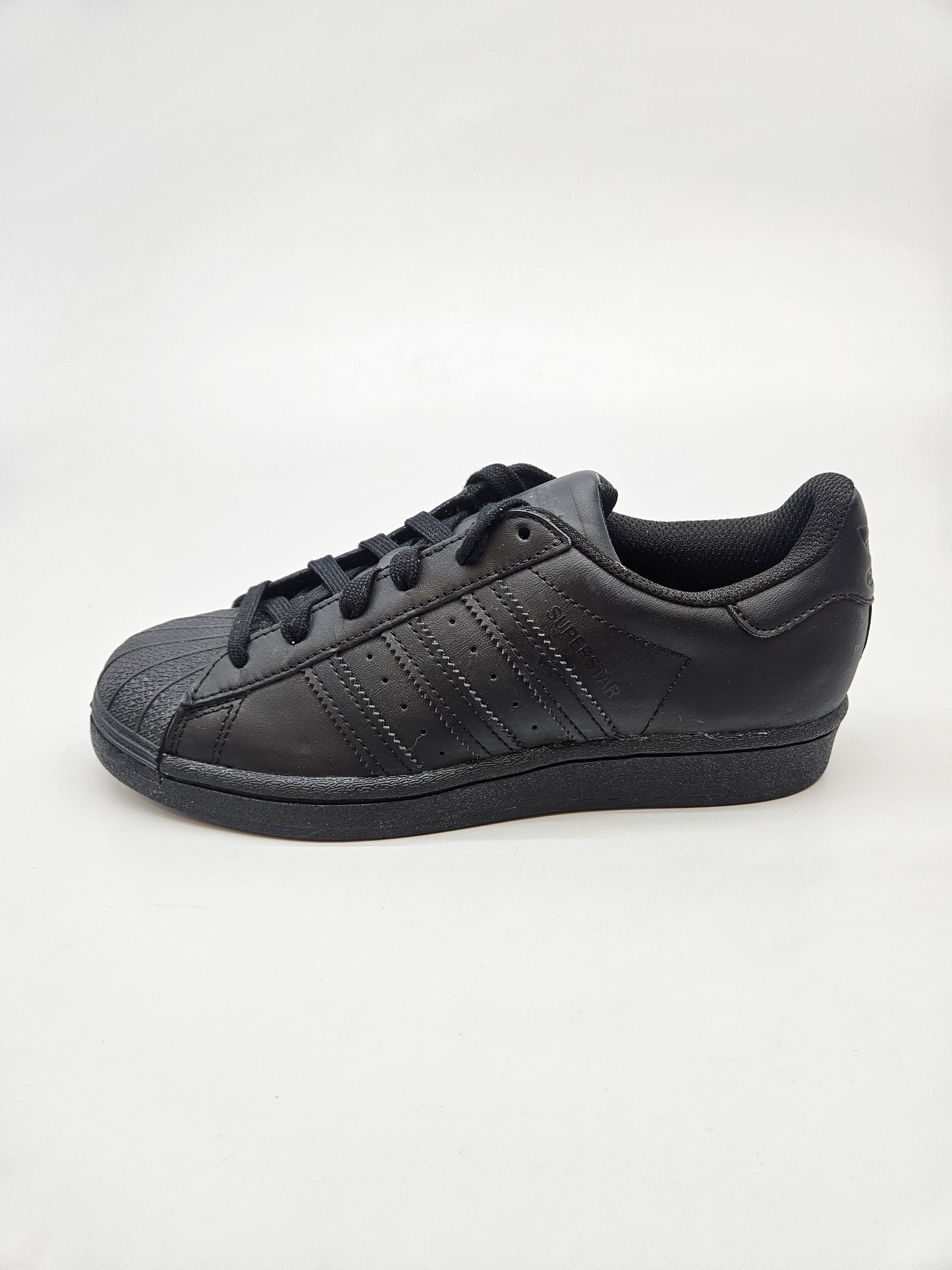 ADIDAS NOVI ORIGINAL PATIKI BR 36