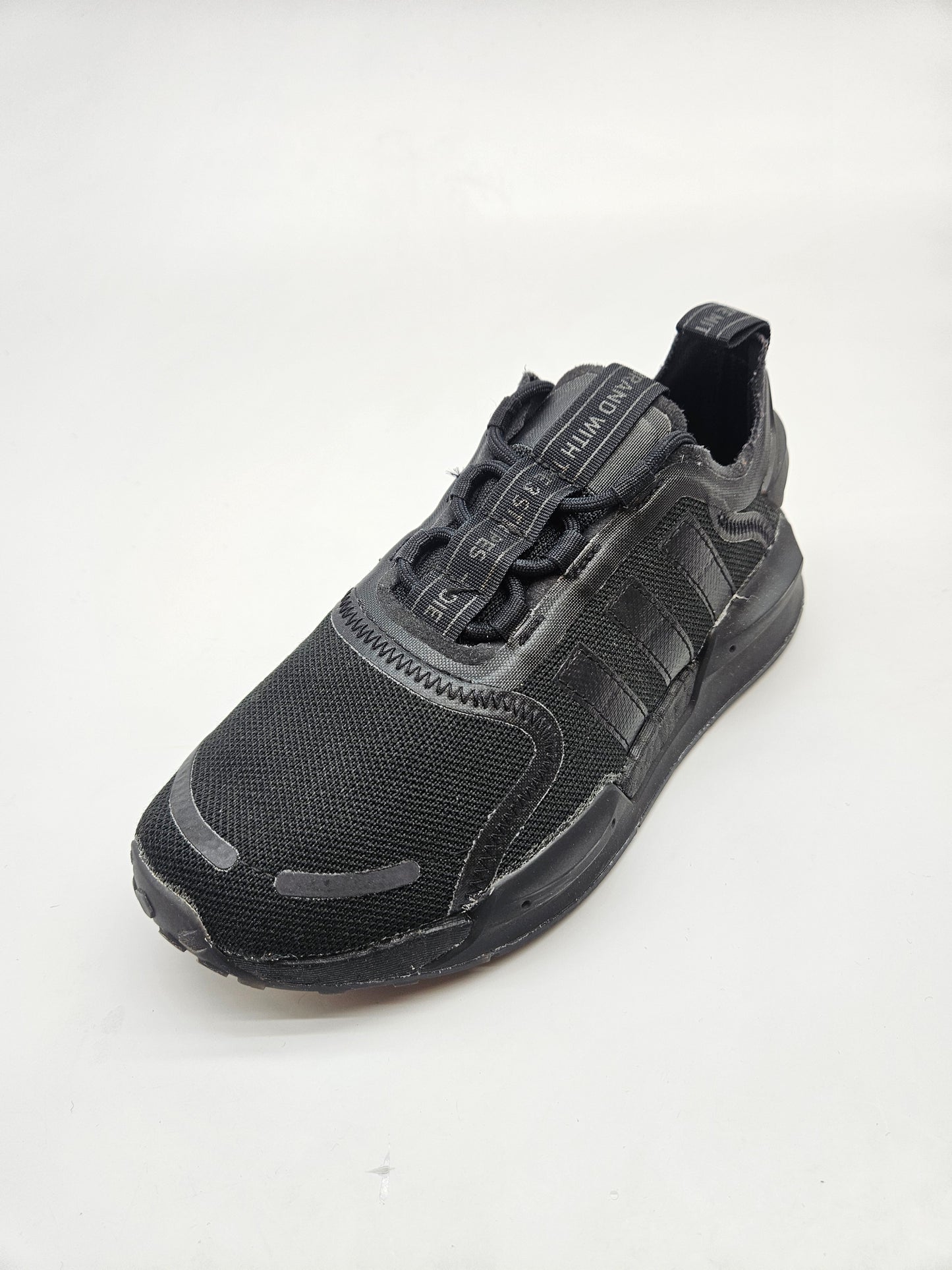 ADIDAS NOVI ORIGINAL PATIKI BR 35.5