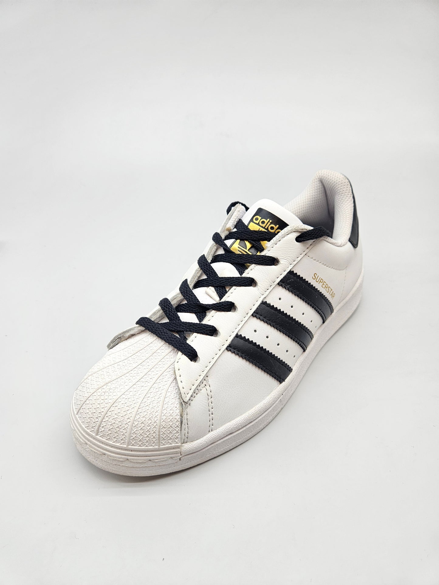 ADIDAS NOVI ORIGINAL PATIKI BR 36.5