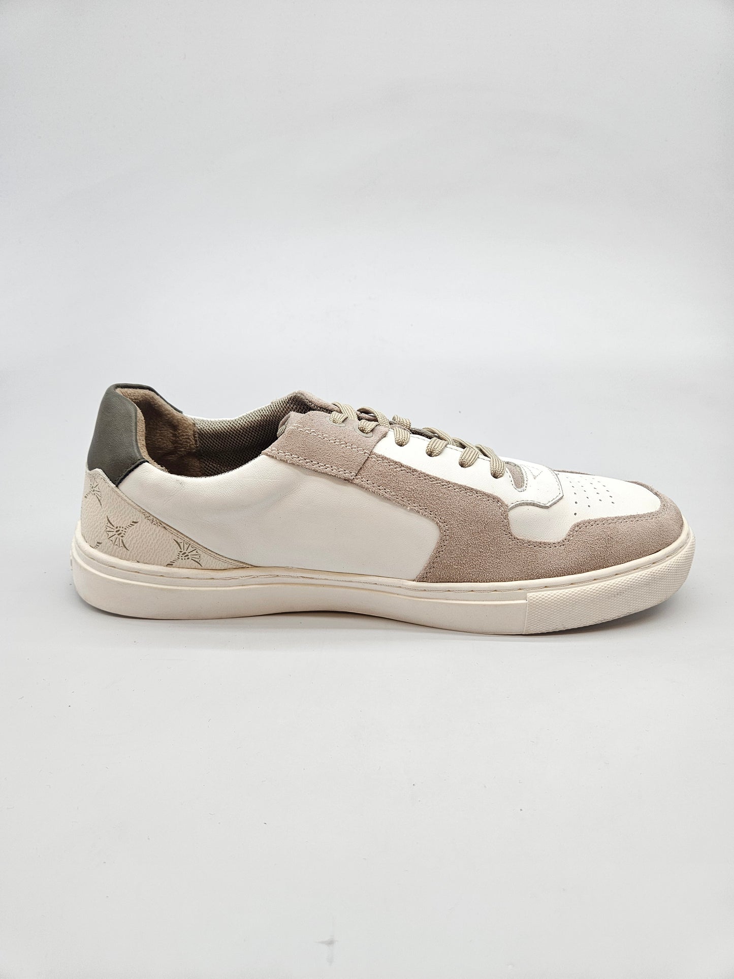 JOOP NOVI ORIGINAL PATIKI BR 45