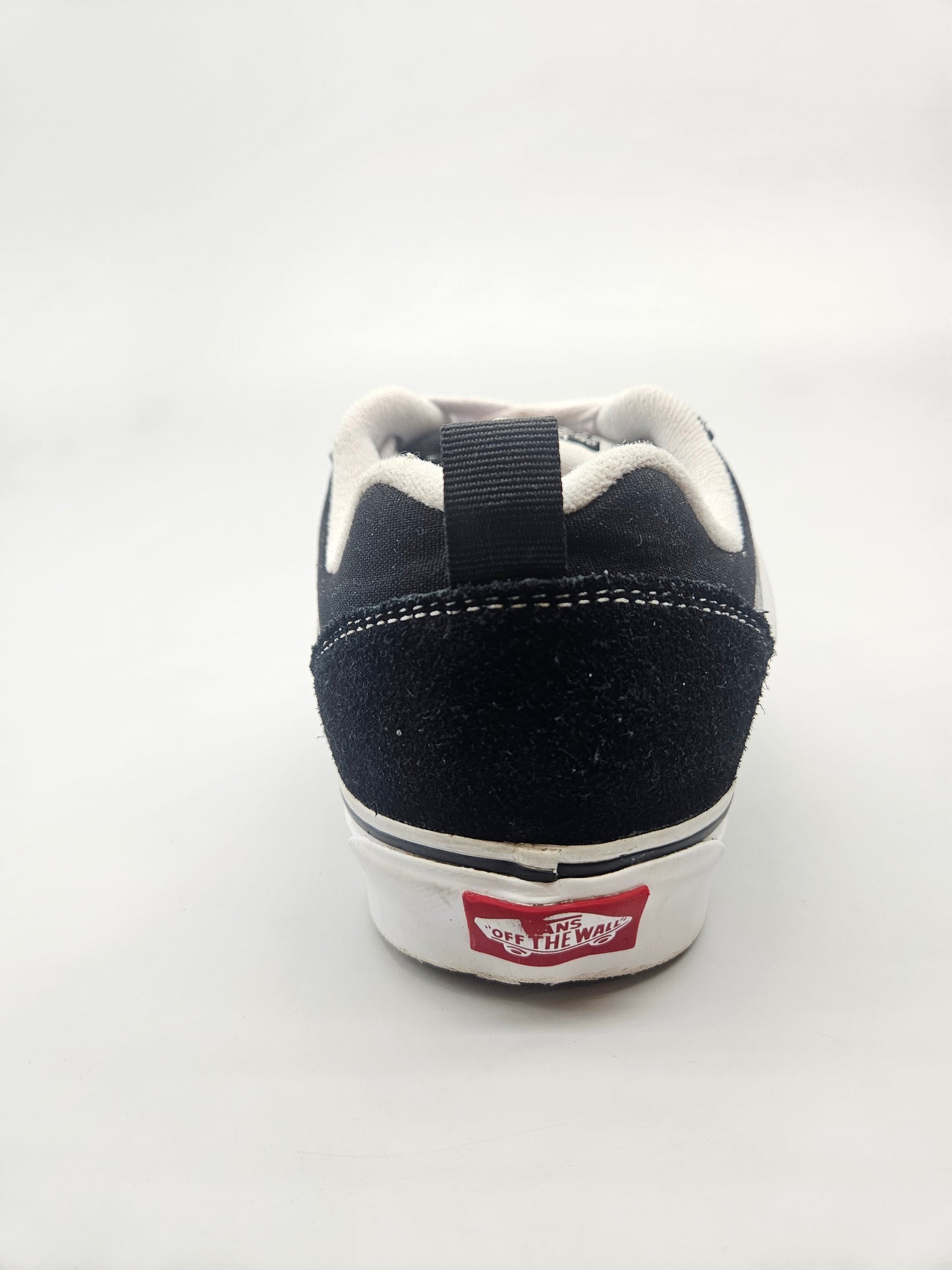 VANS NOVI ORIGINAL PATIKI BR 39
