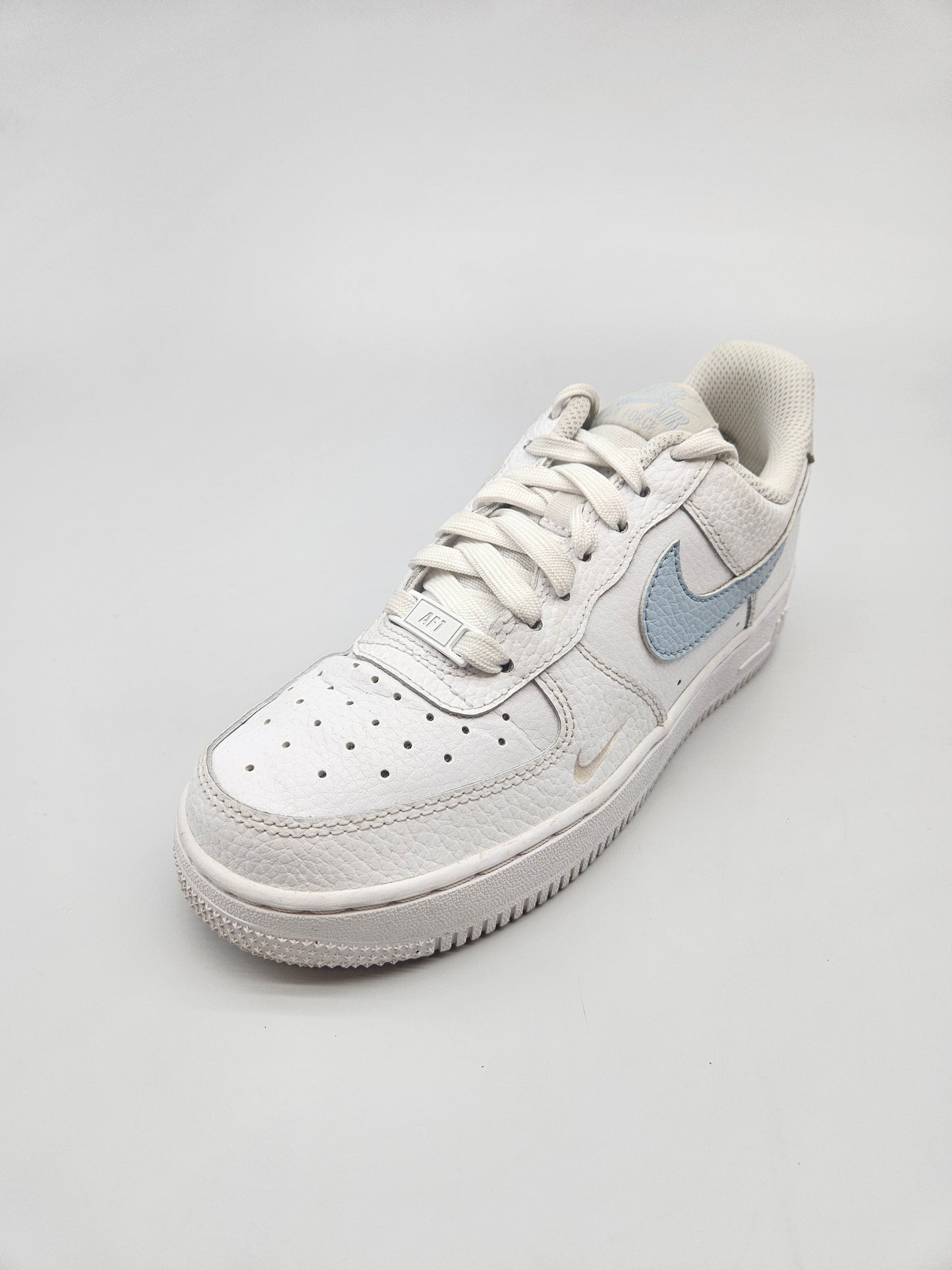 NIKE AF1 ORIGINAL PATIKI BR 36.5