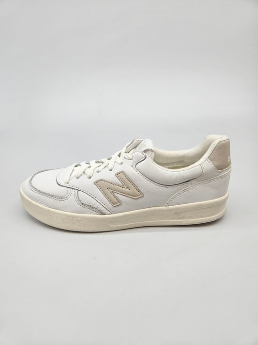 NEW BALANCE NOVI ORIGINAL PATIKI BR 41.5