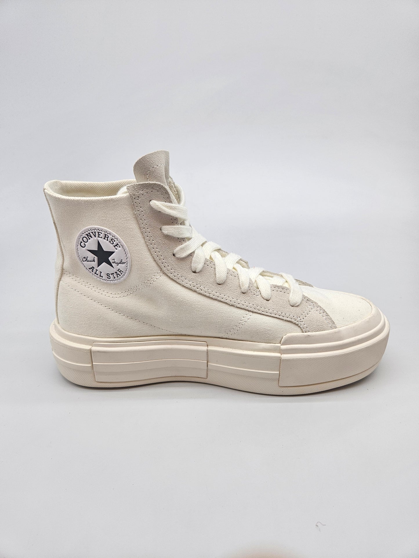 CONVERSE NOVI ORIGINAL PATIKI BR 41