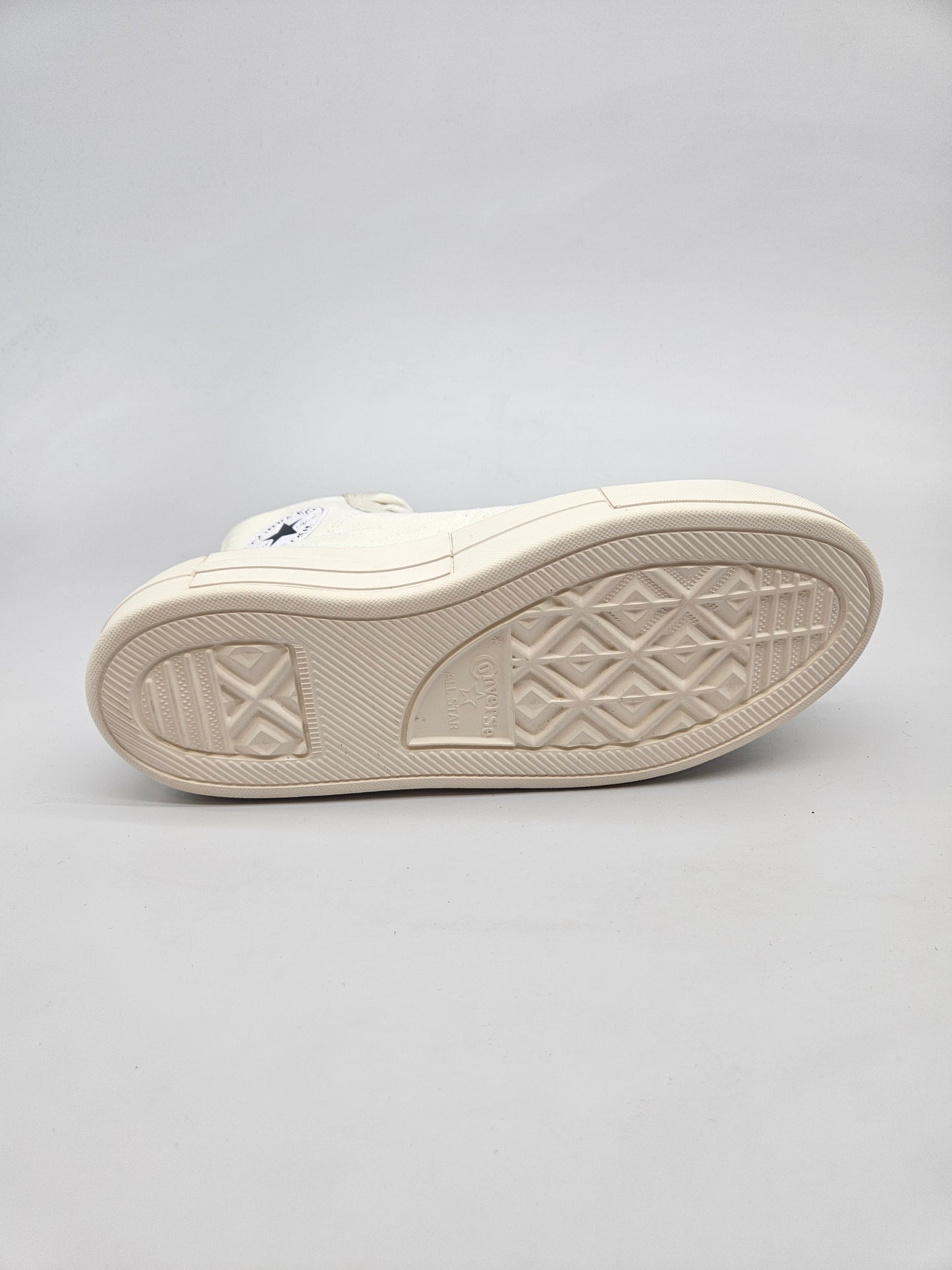 CONVERSE NOVI ORIGINAL PATIKI BR 41