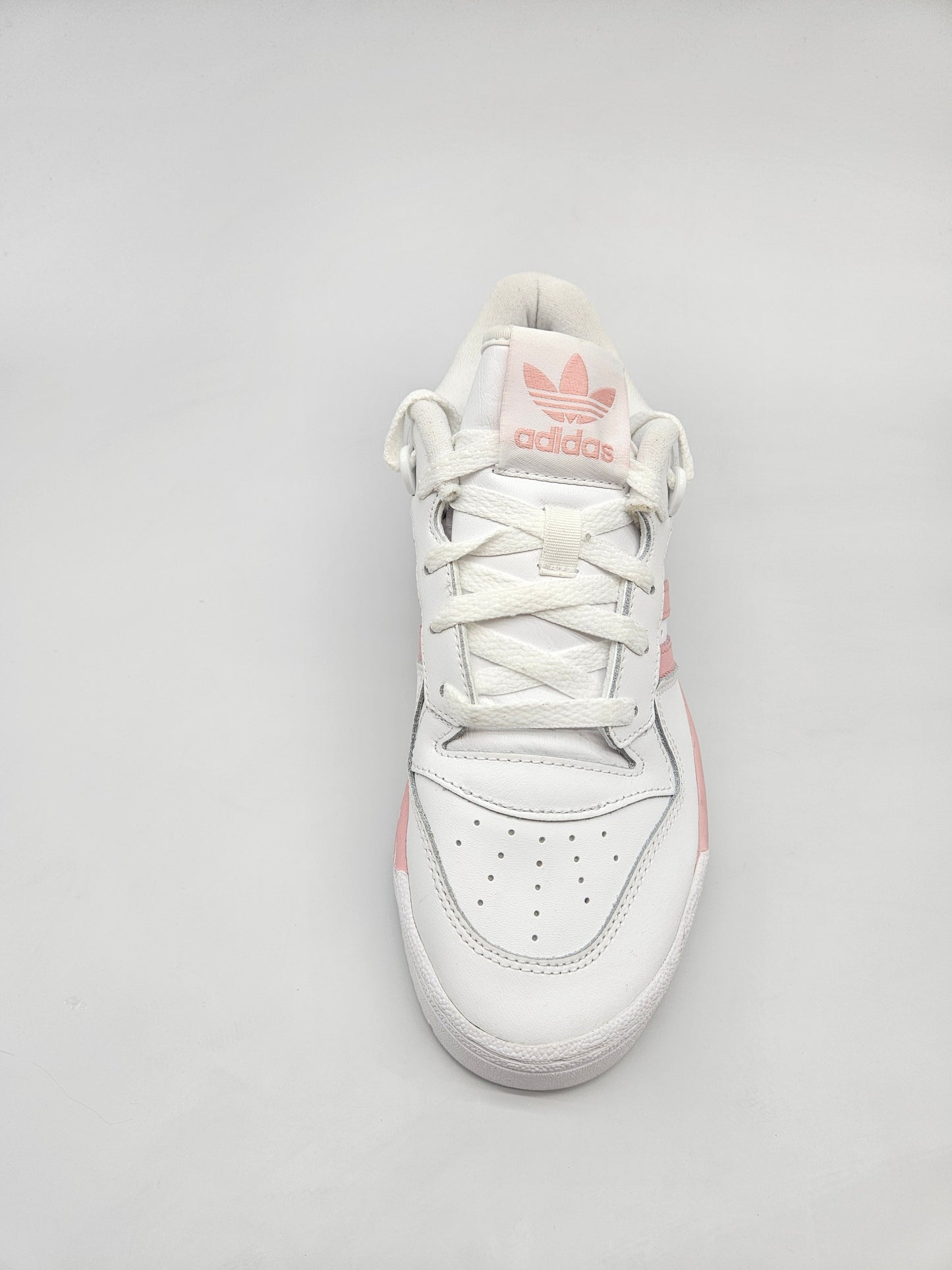 ADIDAS NOVI ORIGINAL PATIKI BR 38.5
