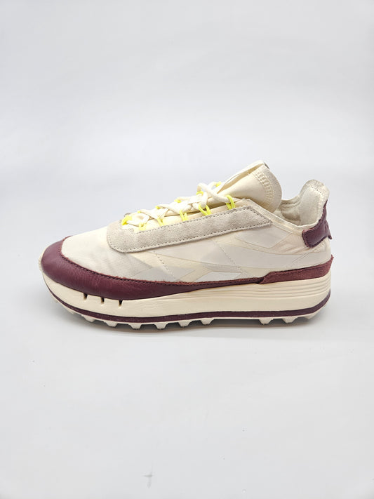 REEBOK NOVI ORIGINAL PATIKI BR 38.5