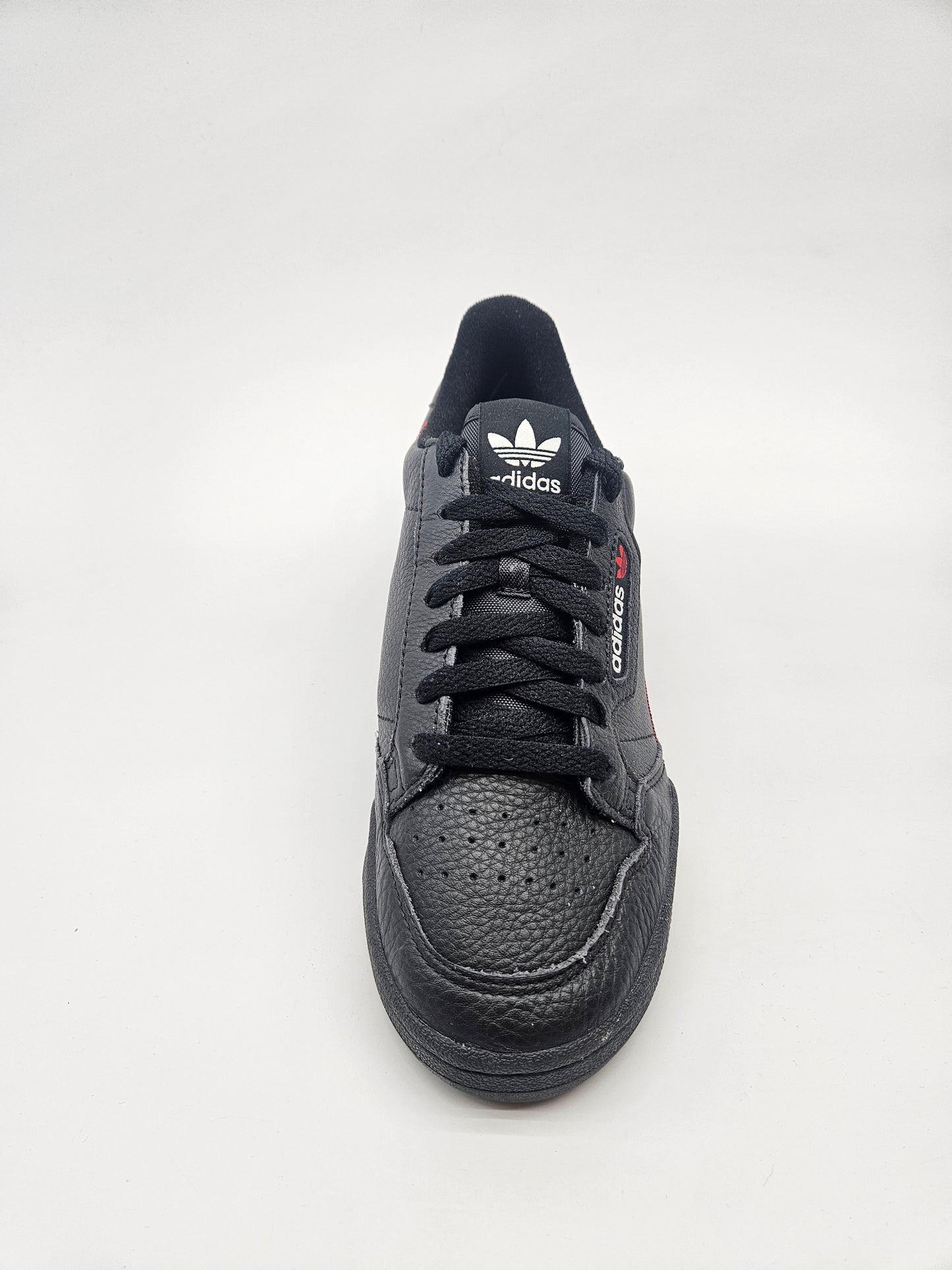 ADIDAS NOVI ORIGINAL PATIKI BR 39